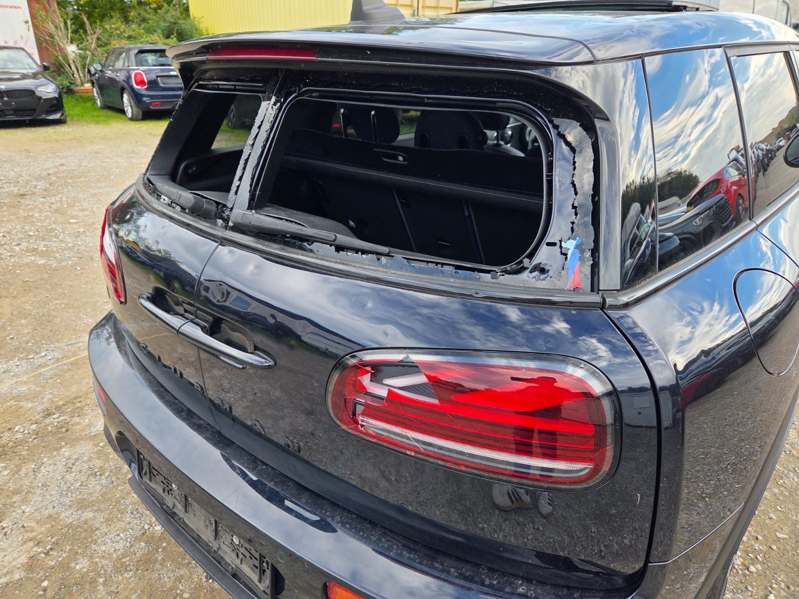MINI Clubman Cooper John Cooper Works ALL4 Steptronic-image-6