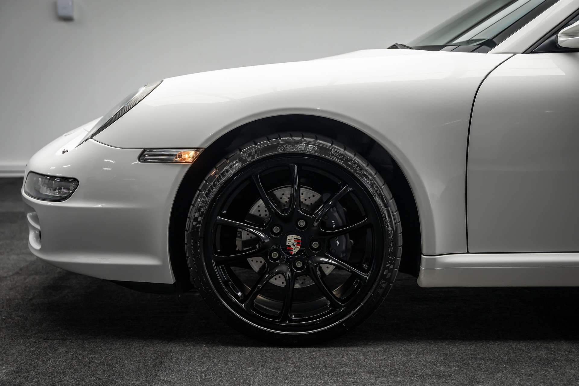 PORSCHE * 911 3.6 Carrera 997. 1 * GT3 19 ZOLL RÄDER * LEASING AB 362.- *-image-1