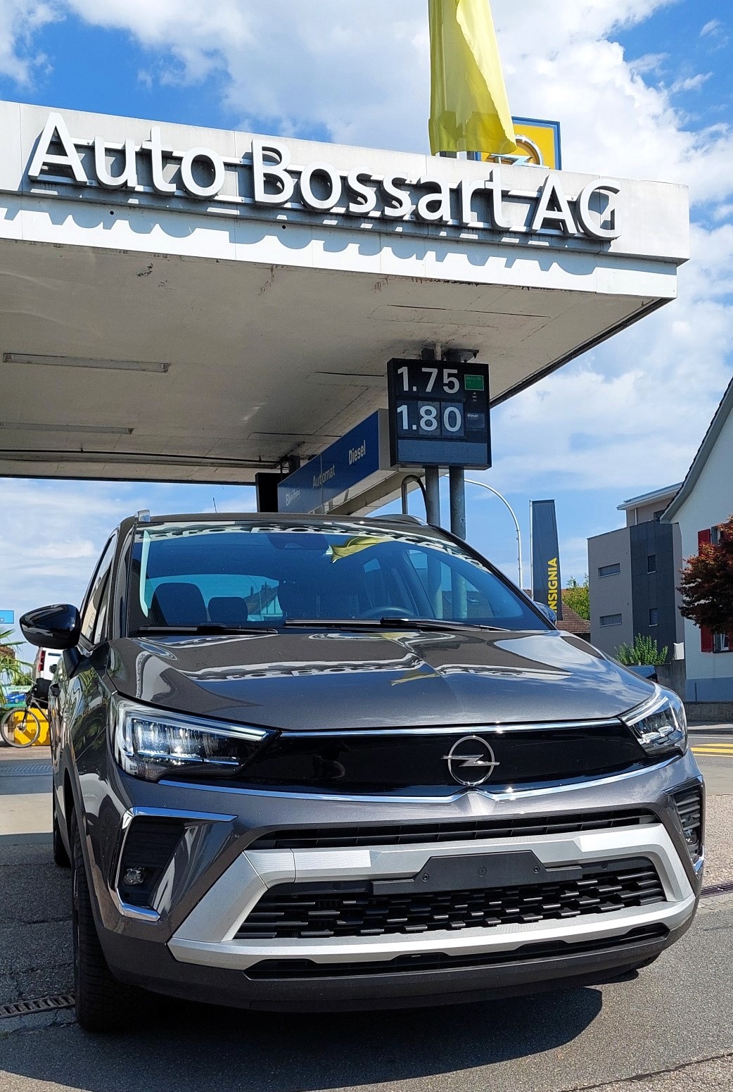 Car photo