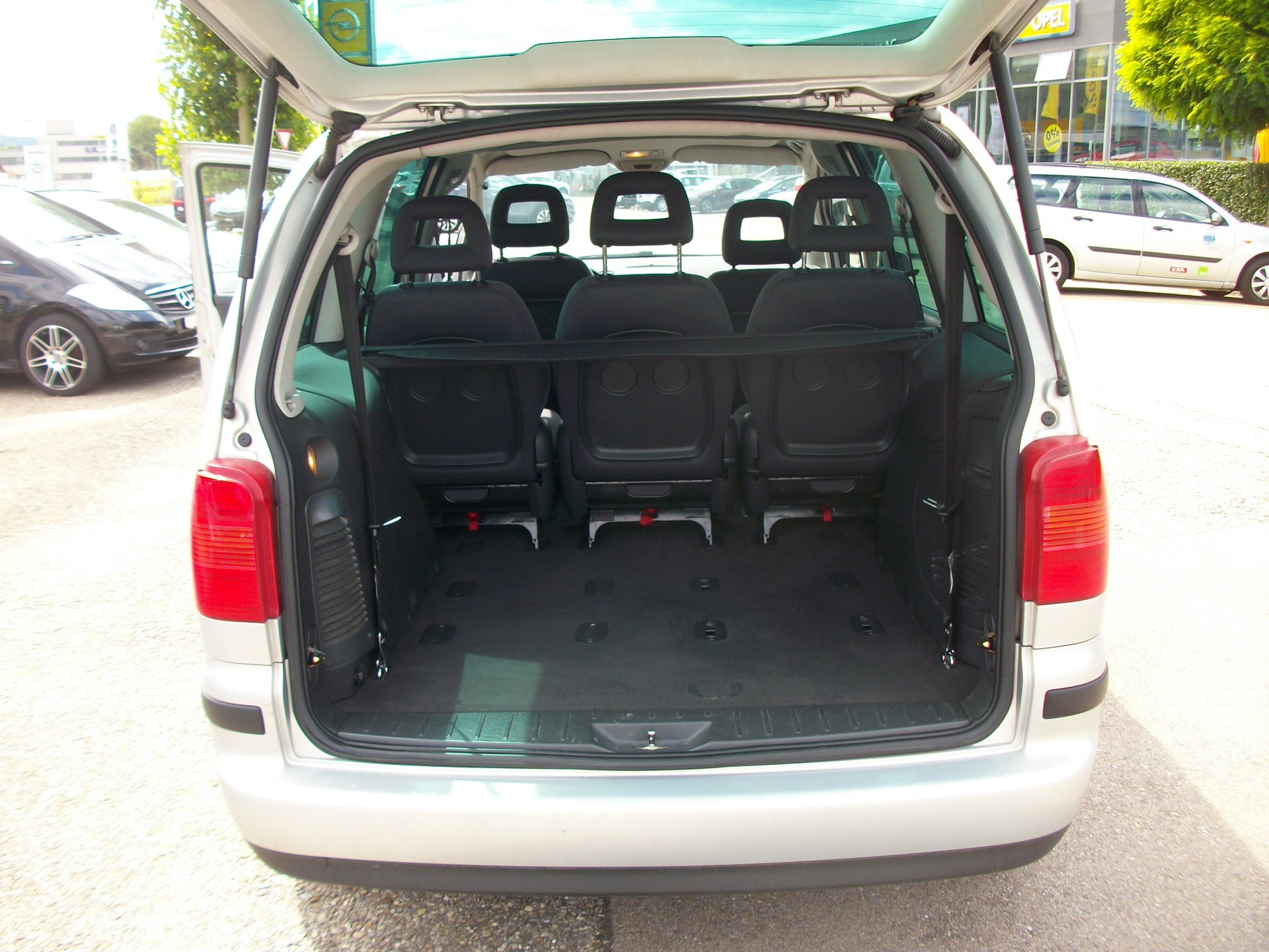 SEAT Alhambra 1.9 TDI Signo-image-9