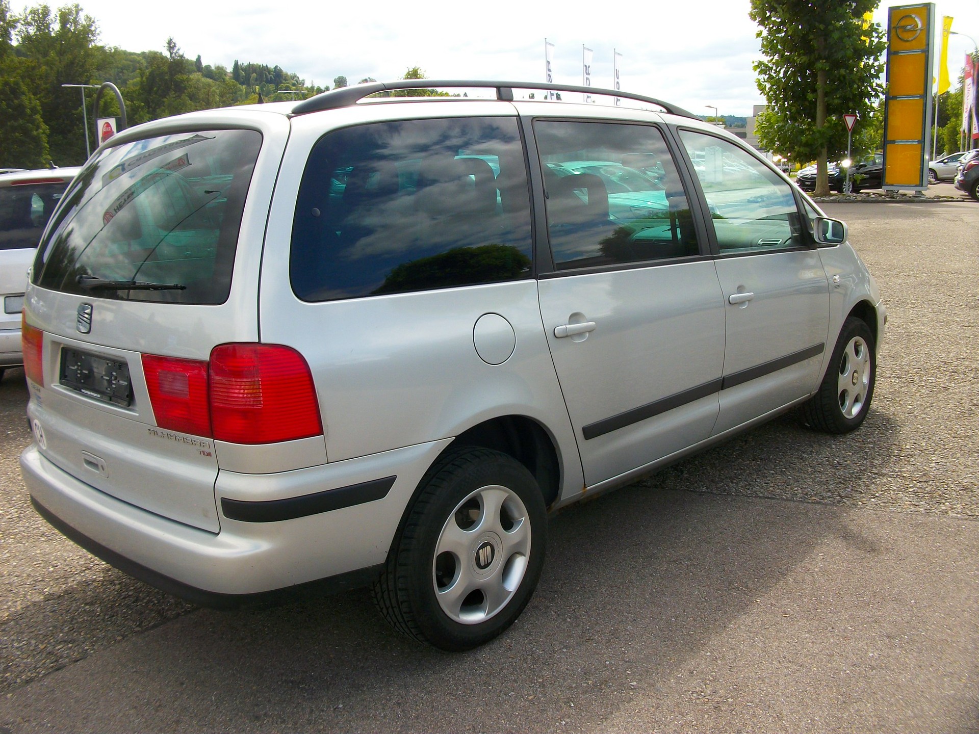SEAT Alhambra 1.9 TDI Signo-image-4