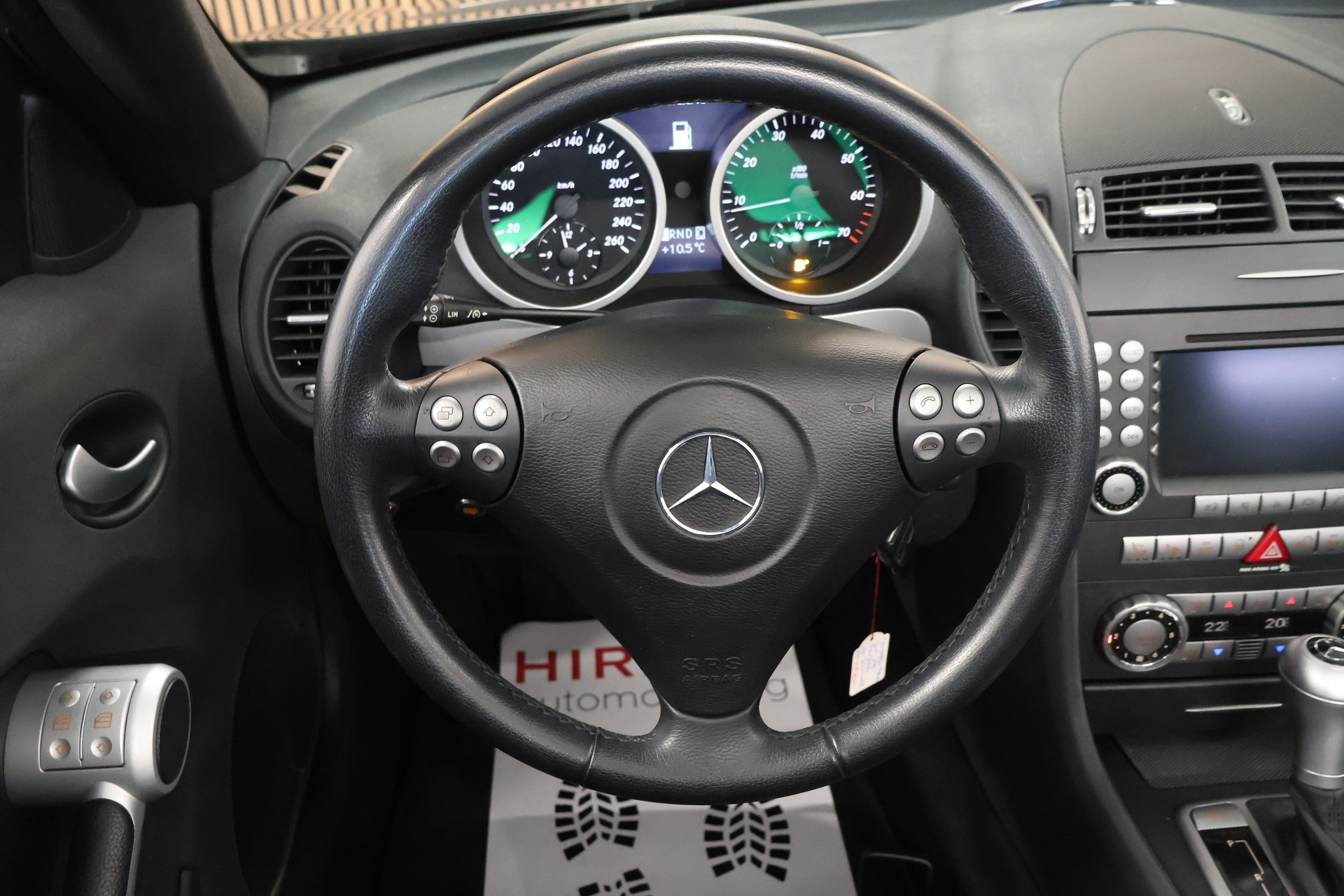 MERCEDES-BENZ SLK 350-image-18