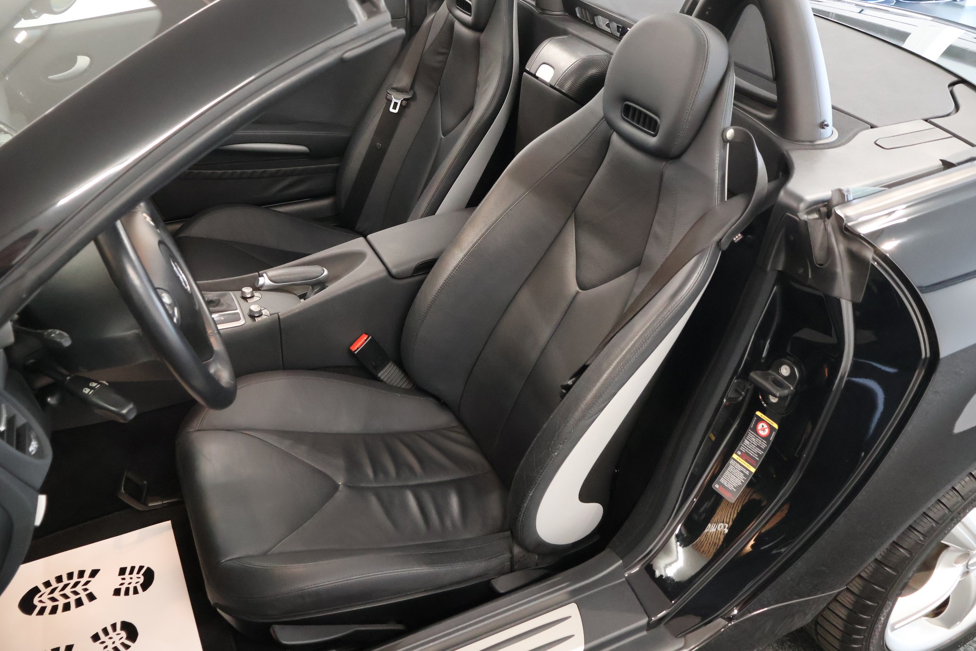 MERCEDES-BENZ SLK 350-image-13