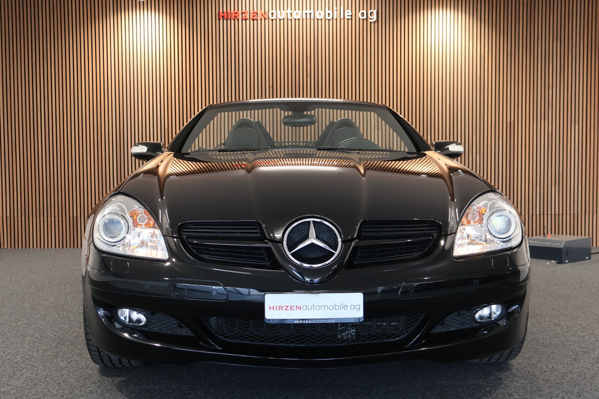 MERCEDES-BENZ SLK 350-image-25