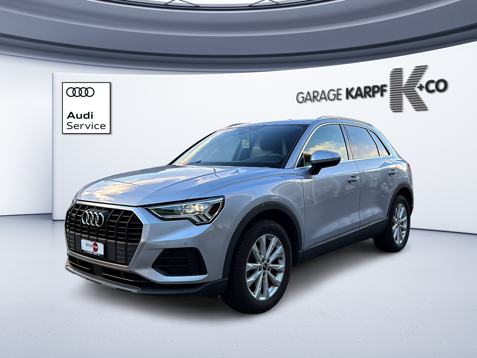 AUDI Q3 35 TDI Attraction quattro S-tronic — slika 1