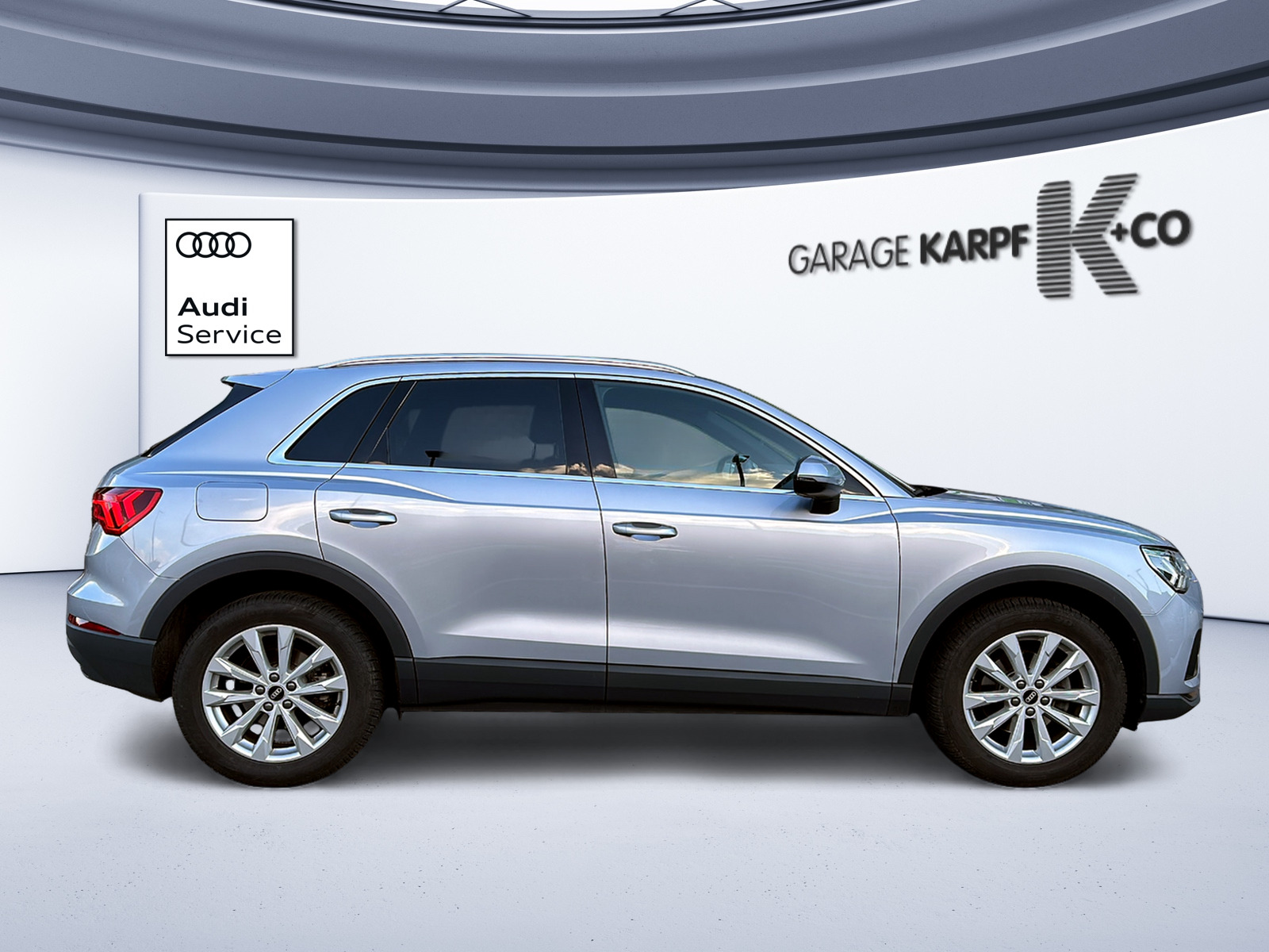 AUDI Q3 35 TDI Attraction quattro S-tronic-image-5