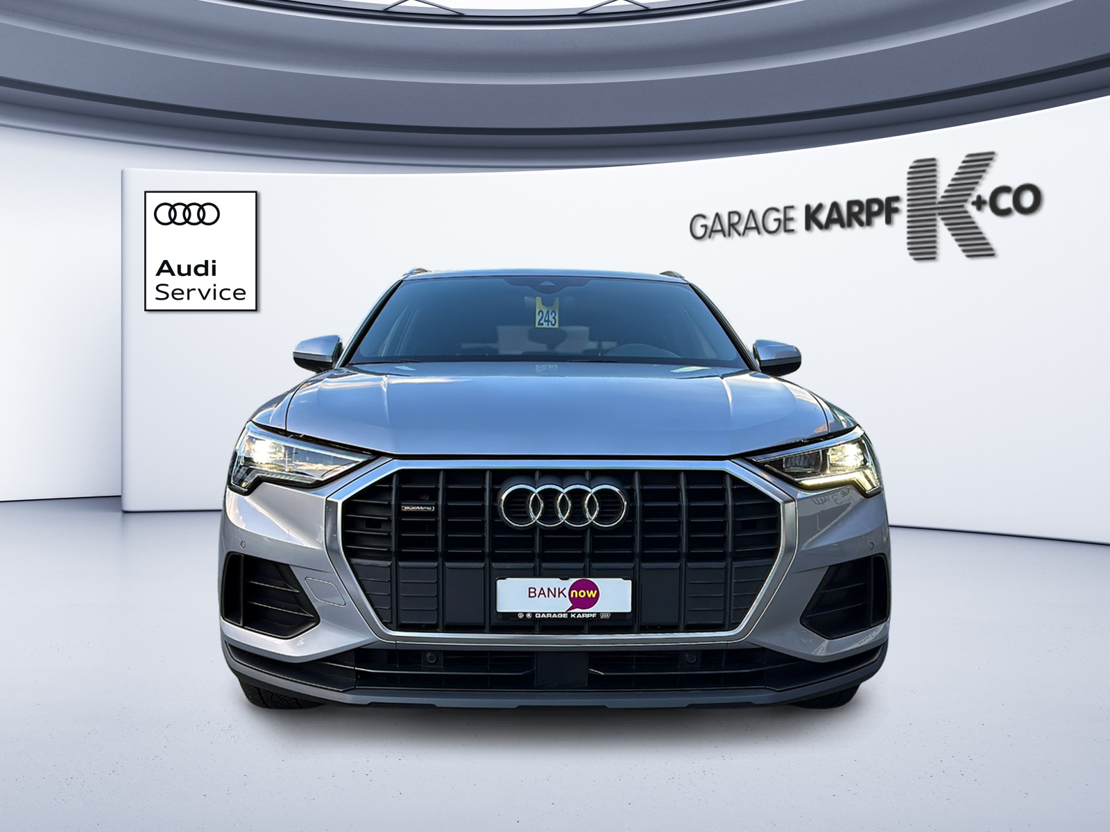 AUDI Q3 35 TDI Attraction quattro S-tronic-image-7