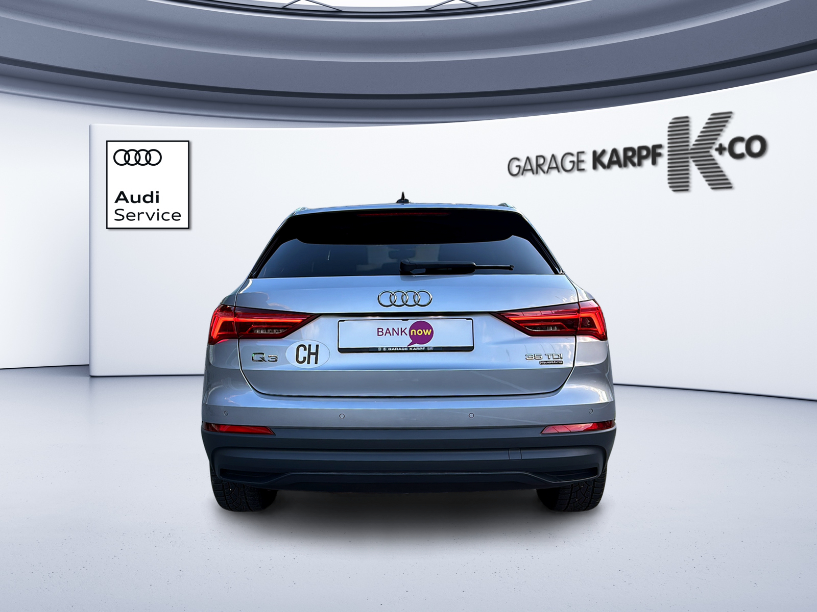 AUDI Q3 35 TDI Attraction quattro S-tronic-image-3
