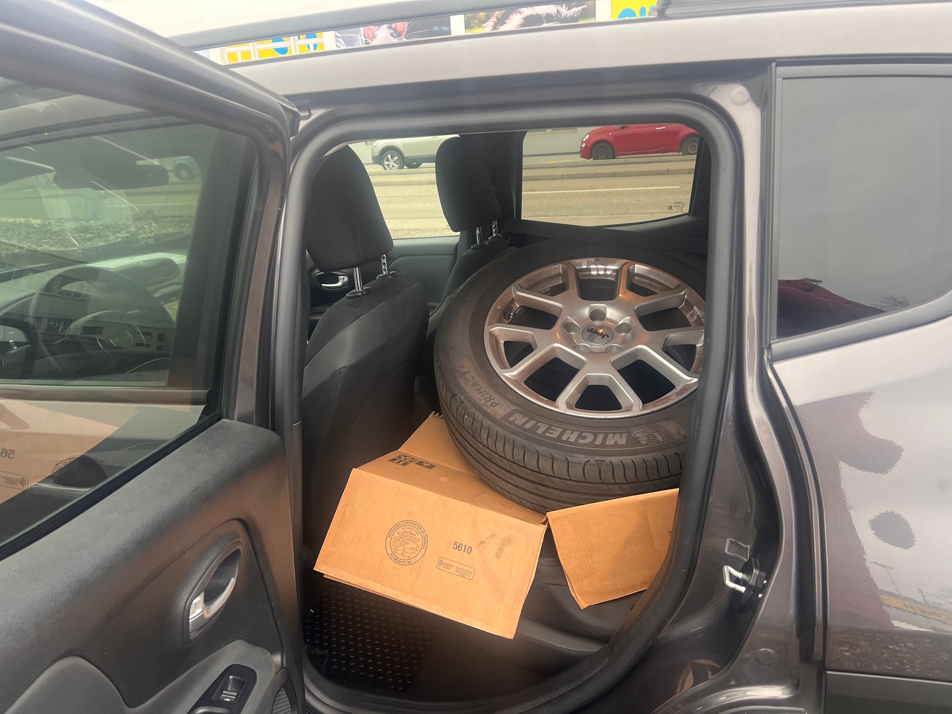 JEEP Renegade 1.0 Turbo Night Eagle-image-11