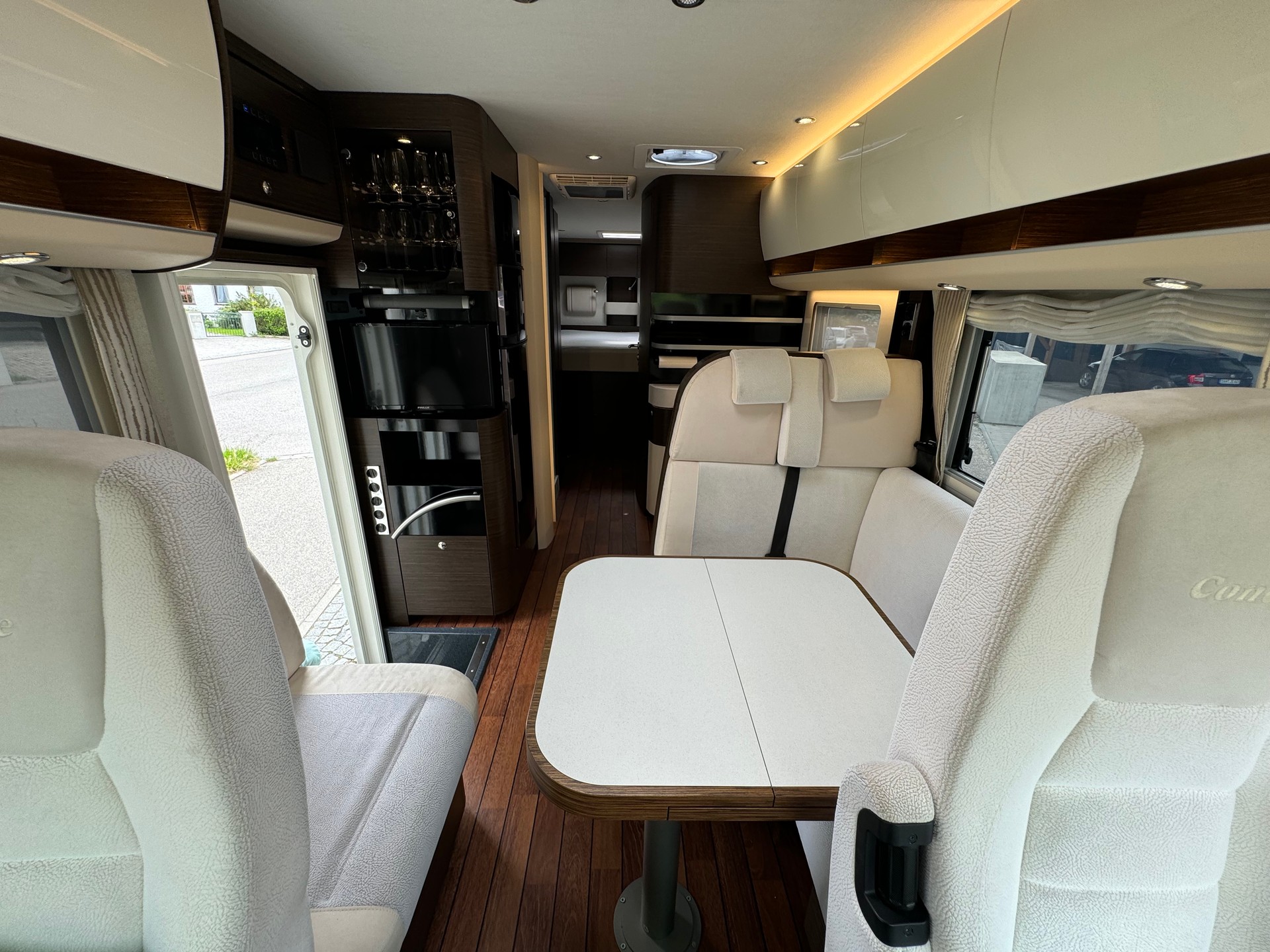 CONCORDE Iveco Credo 841 M Centurion-image-3