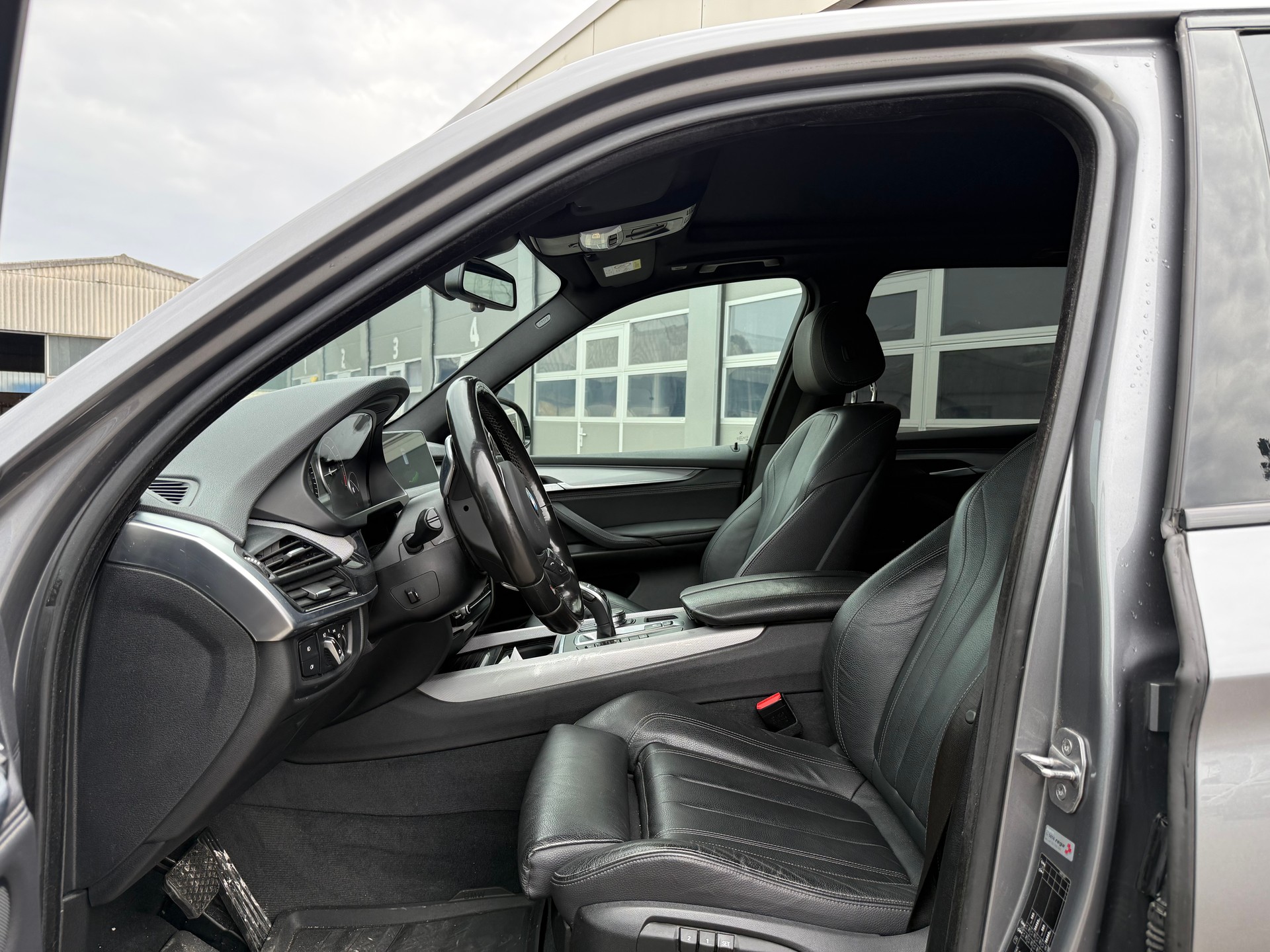 BMW X5 xDrive M50d Steptronic-image-5