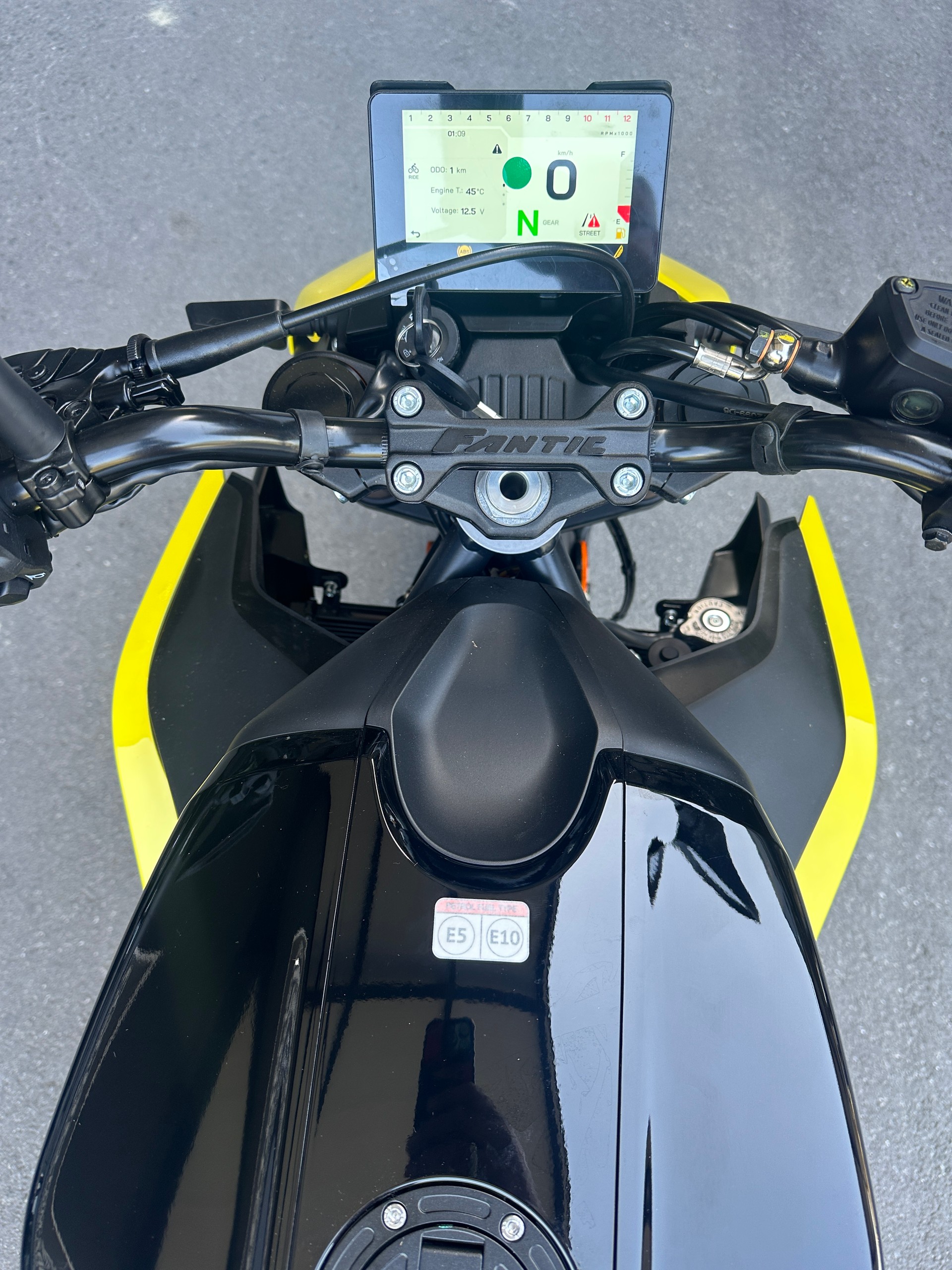 FANTIC STEALTH 125-image-5