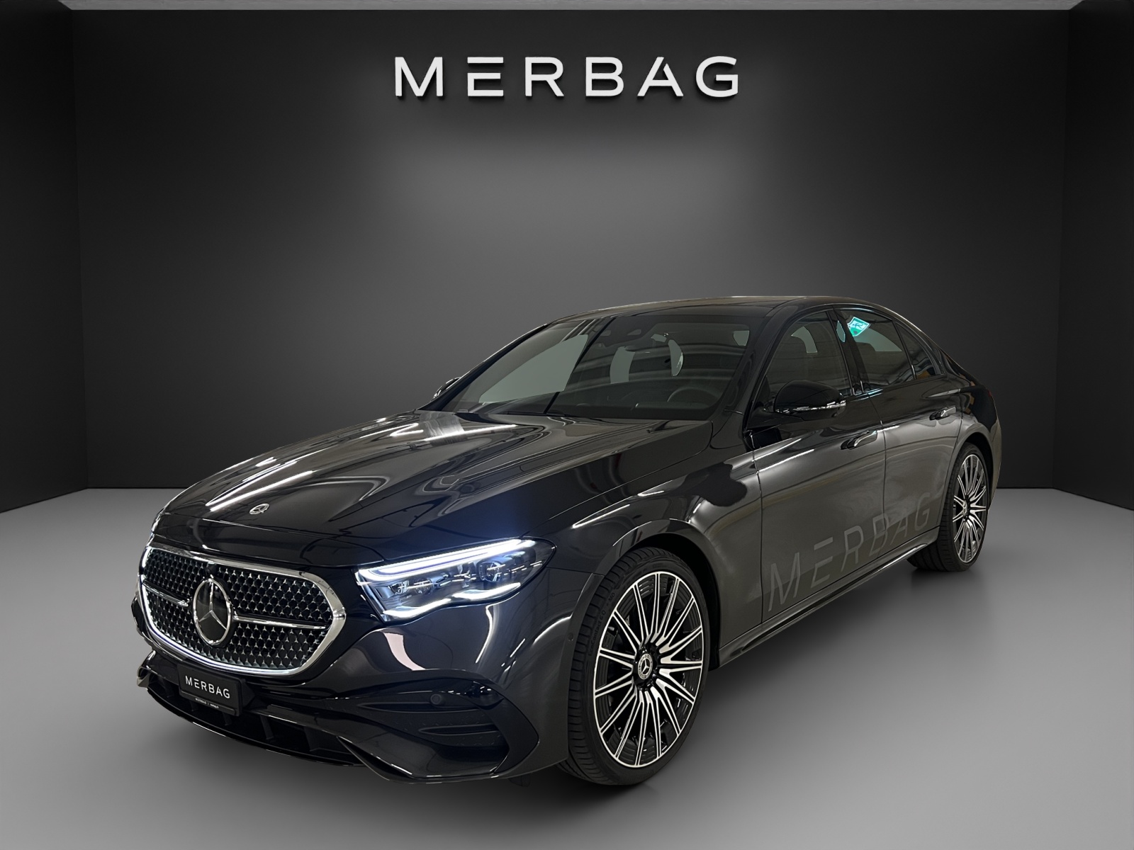 MERCEDES-BENZ E 220 d 4Matic 9G-Tronic-image-2