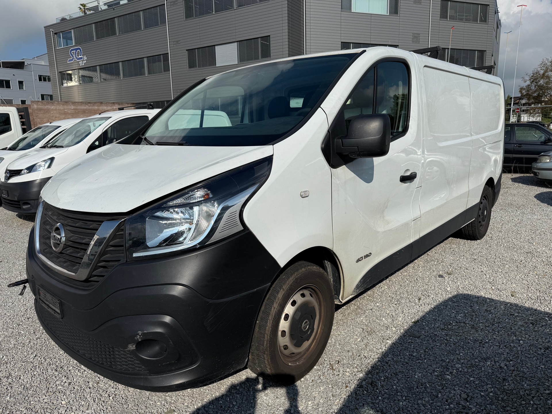 NISSAN NV300 dCi 120 2.9 L2H1 Eco-image-1