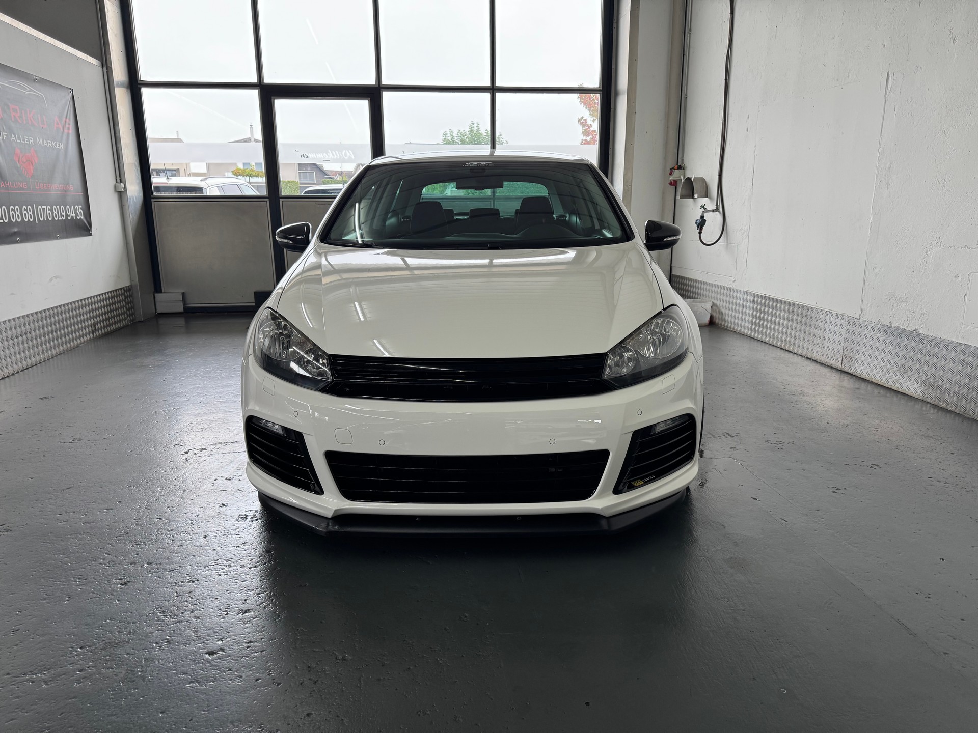 VW Golf 1.8 TSI Highline-image-3