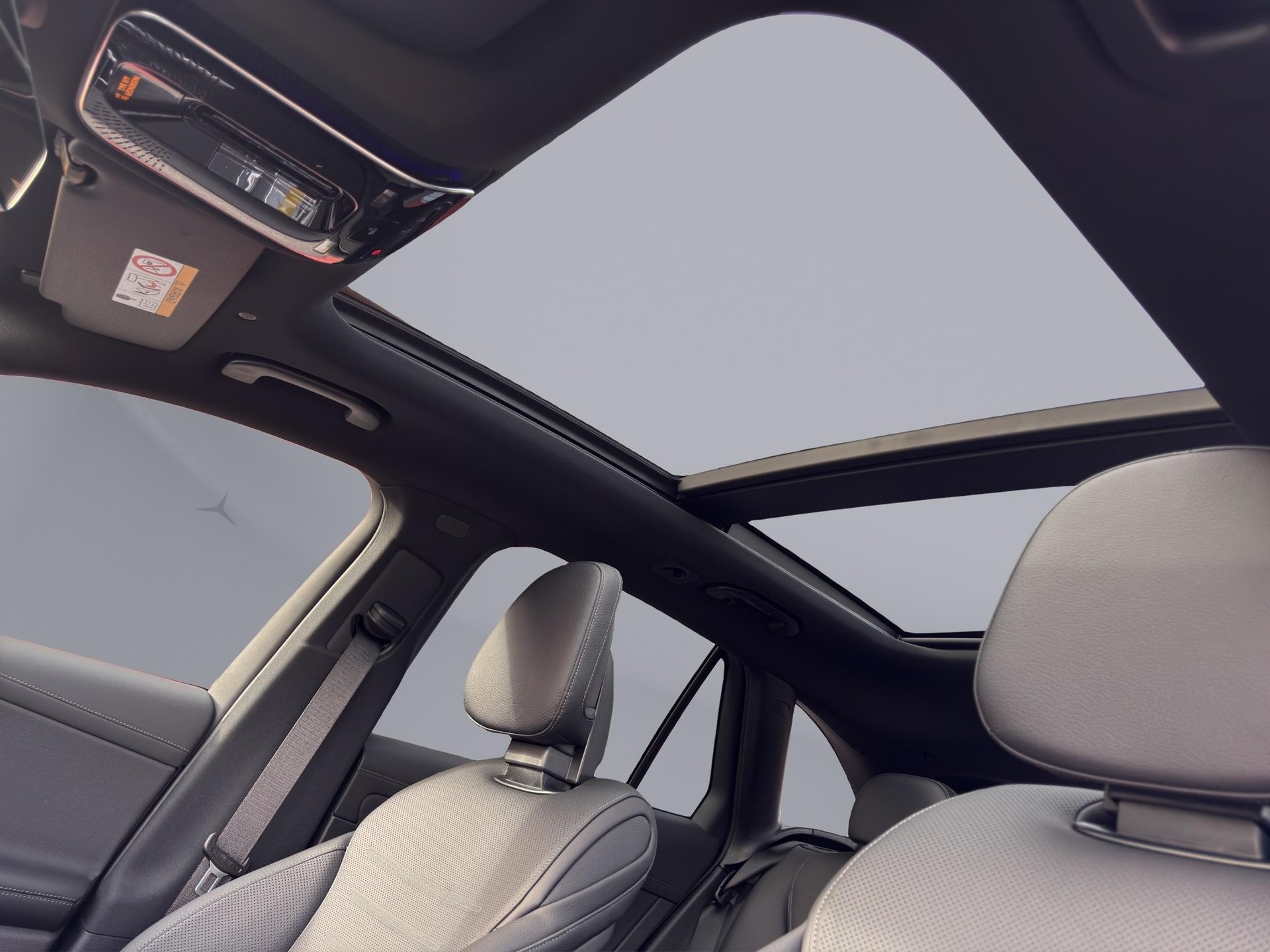 MERCEDES-BENZ GLC 400 e AMG Line 4matic-image-20