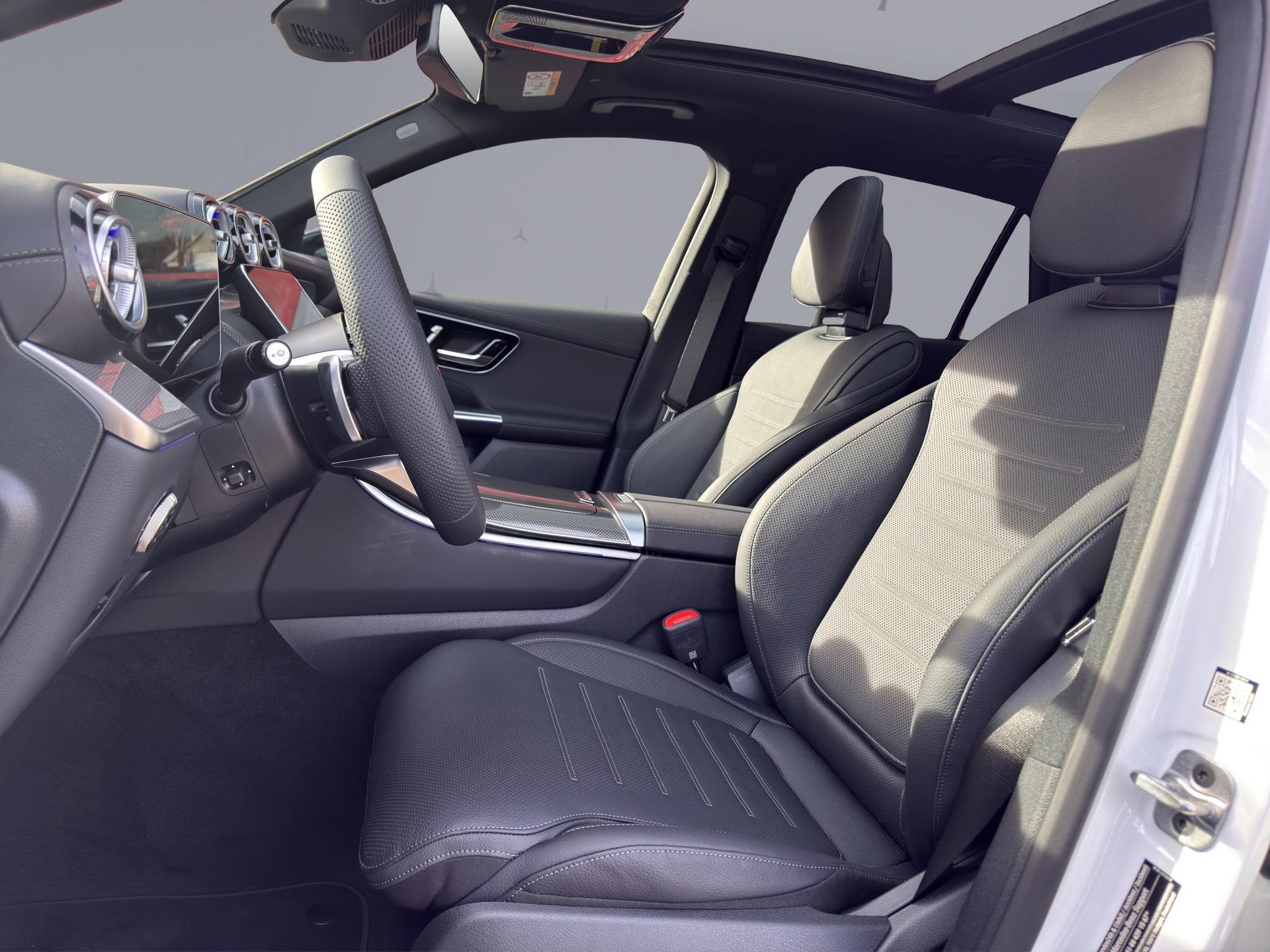 MERCEDES-BENZ GLC 400 e AMG Line 4matic-image-10