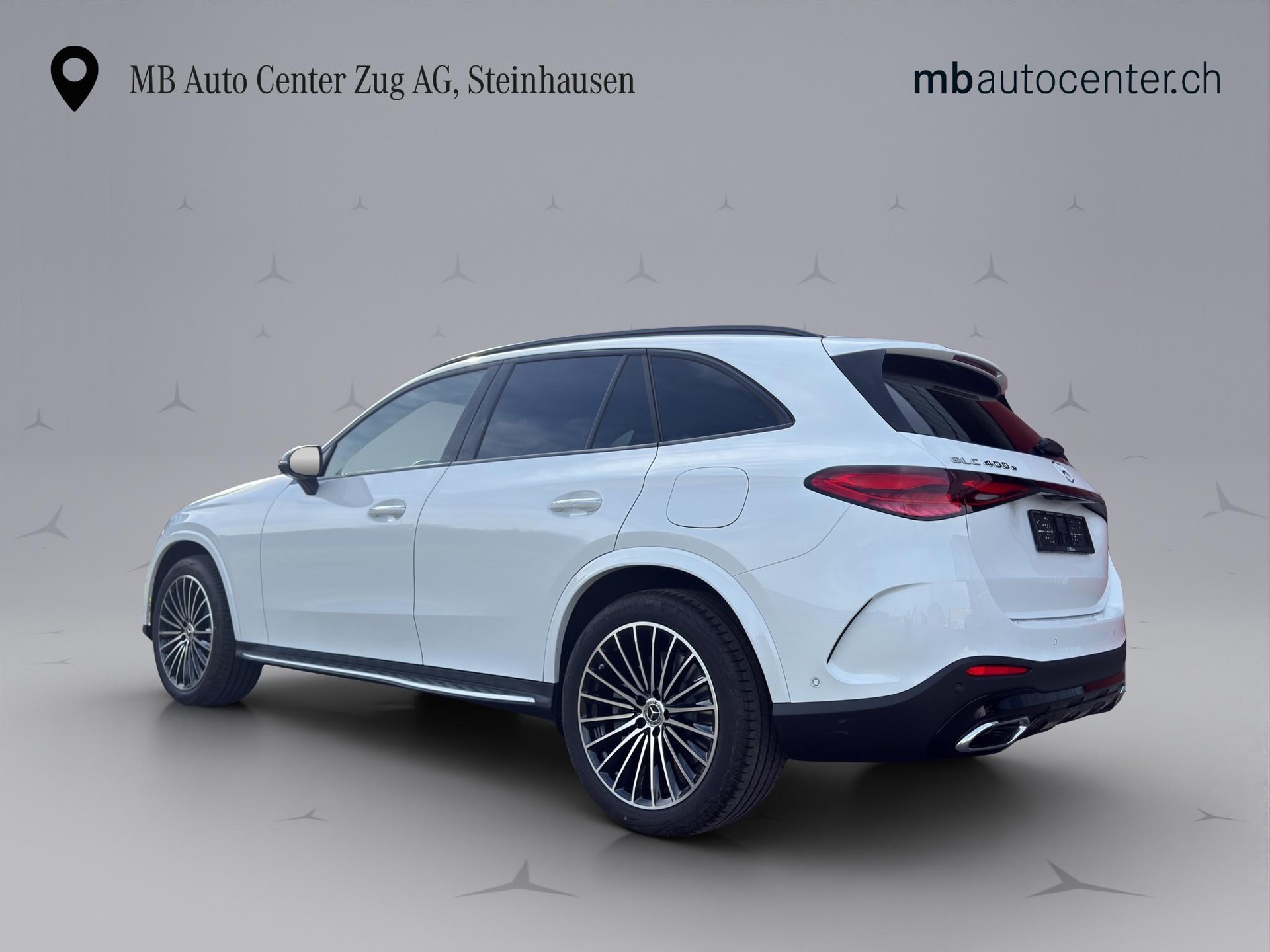 MERCEDES-BENZ GLC 400 e AMG Line 4matic-image-4