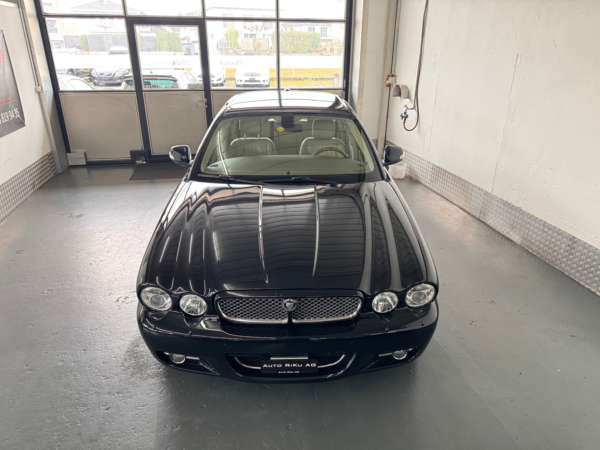 JAGUAR XJ8 3.5 V8 Executive-image-2