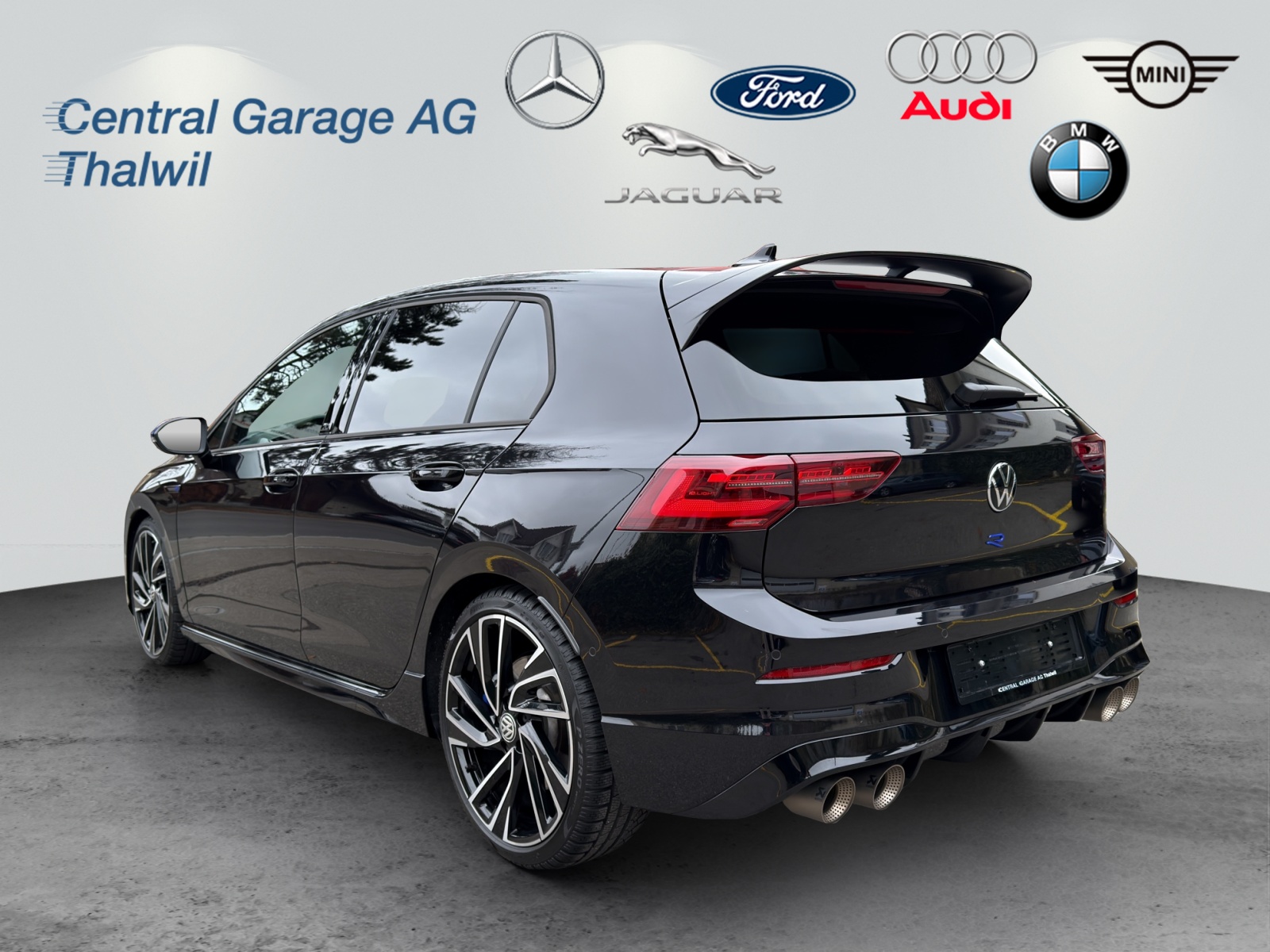 VW Golf 2.0 TSI R DSG 4Motion R 20 Years-image-3