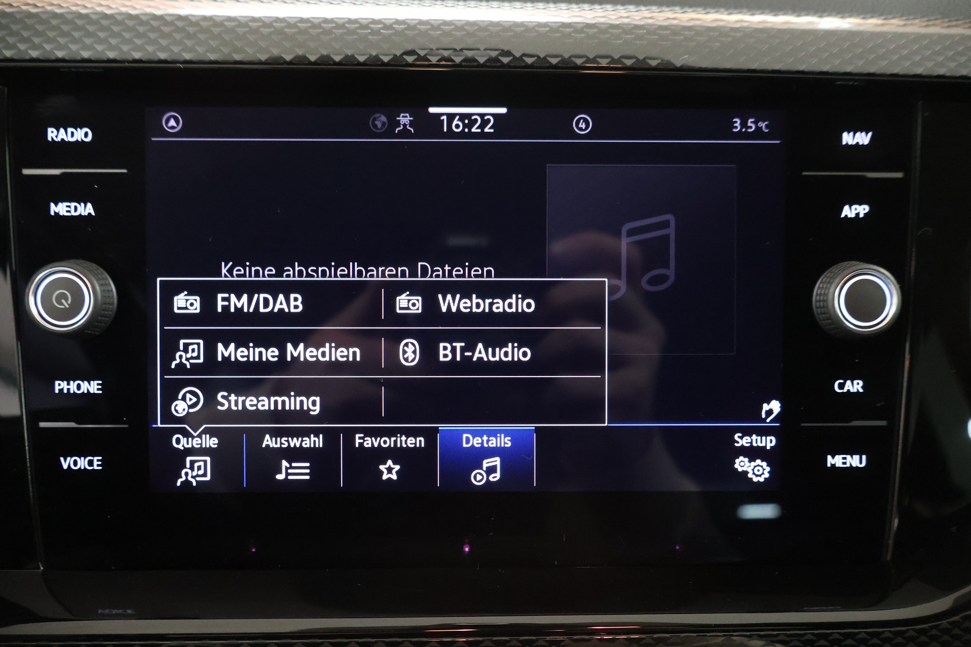 VW Polo 1.0 TSI Life DSG-image-23