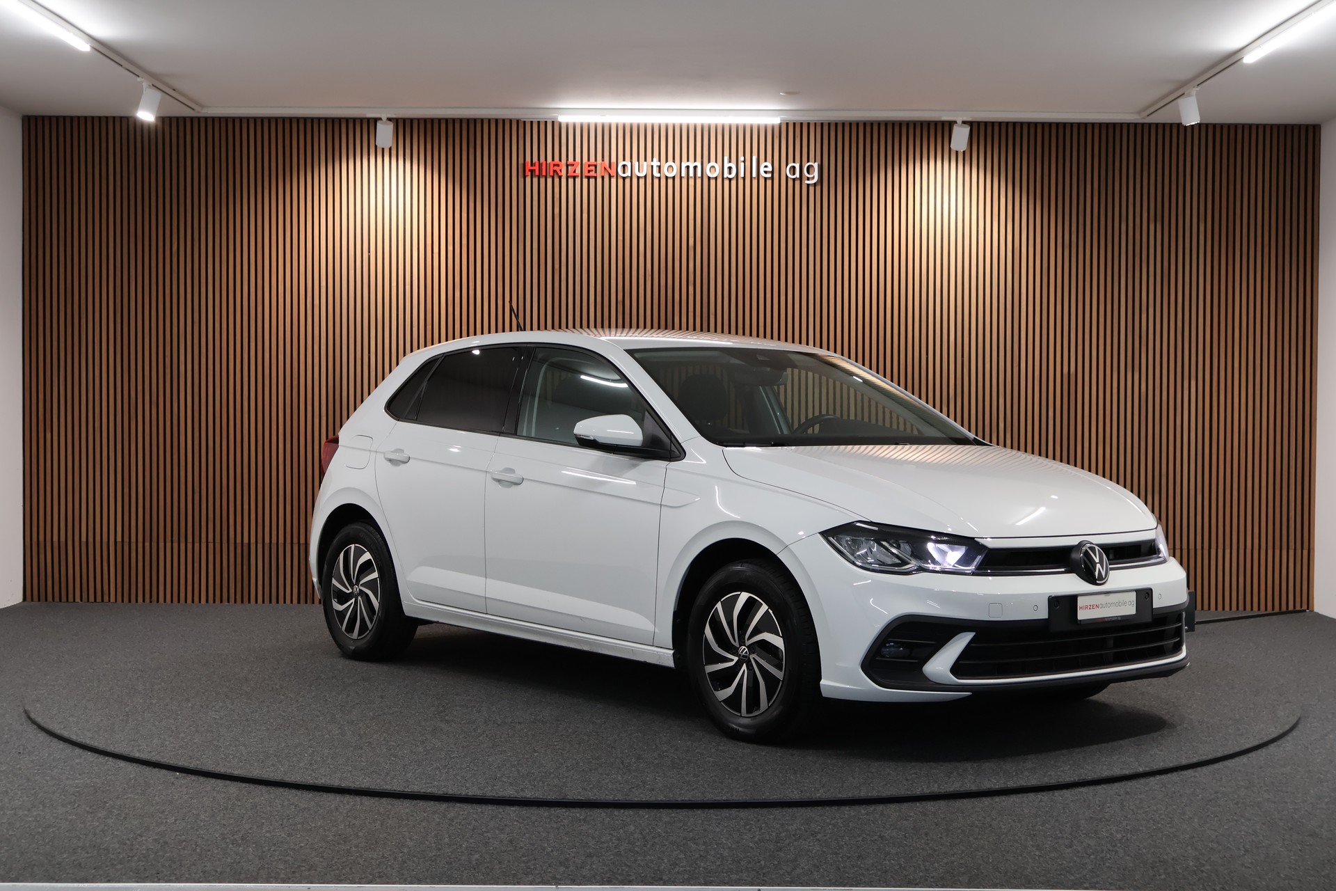 VW Polo 1.0 TSI Life DSG-image-6