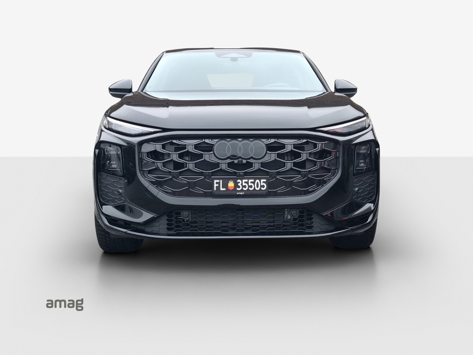 AUDI Q3 Sportback e-hybrid 200 kW S tronig-image-6