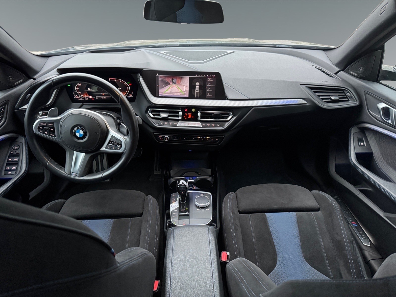 BMW M235i Gran Coupé xDrive Steptronic-image-9
