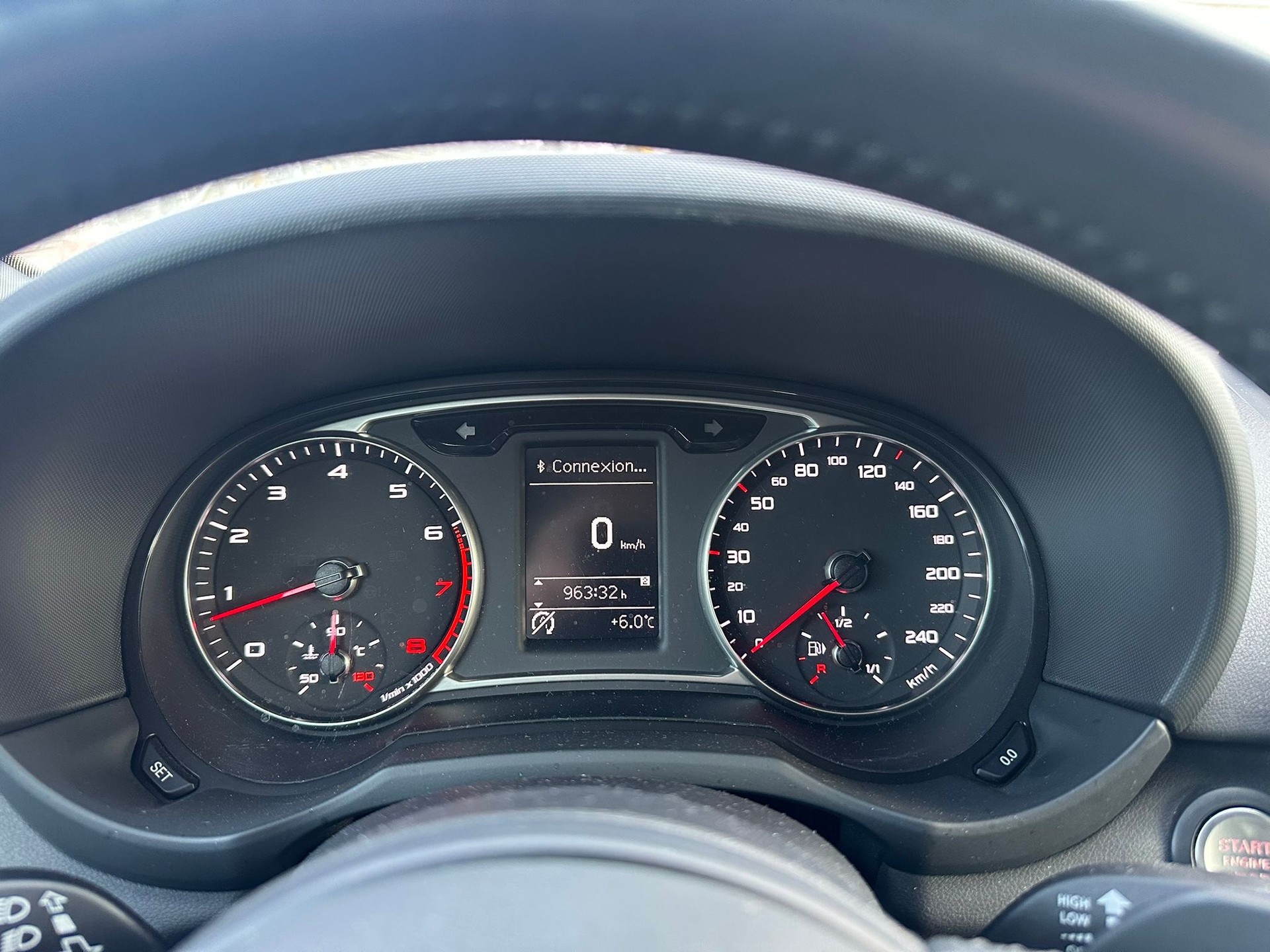 AUDI A1 Sportback 1.4 TFSI S-LINE full black Sport S-tronic-image-11