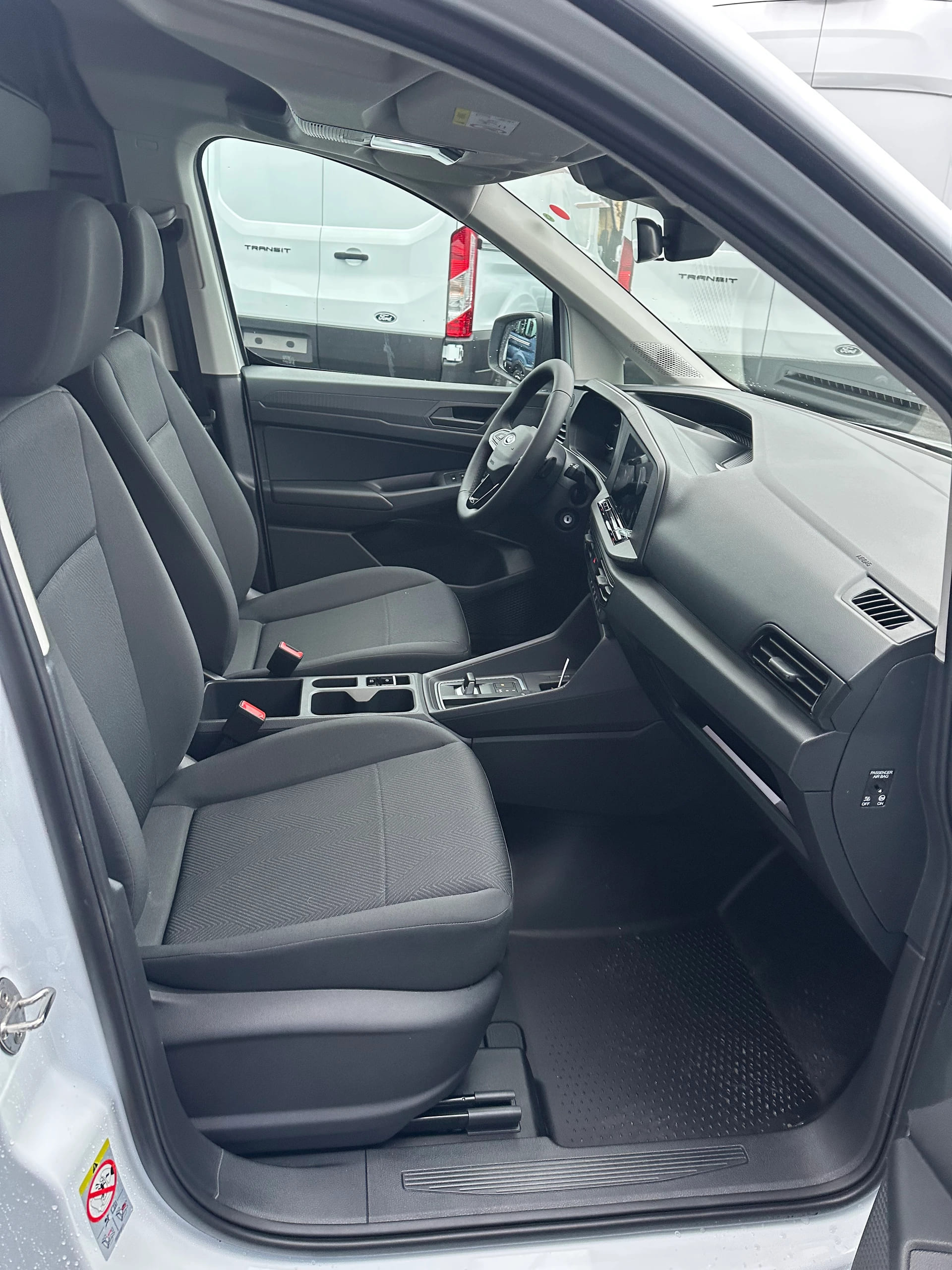 FORD Grand Transit Connect fourg. 2 Trend/122CV/Aut.-image-11