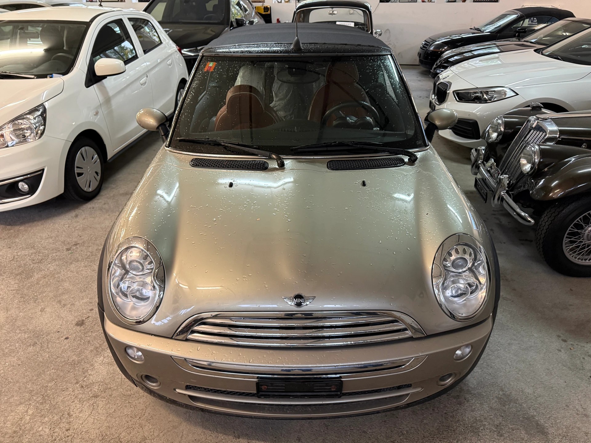 MINI Cooper Cabriolet-showroom-element-3