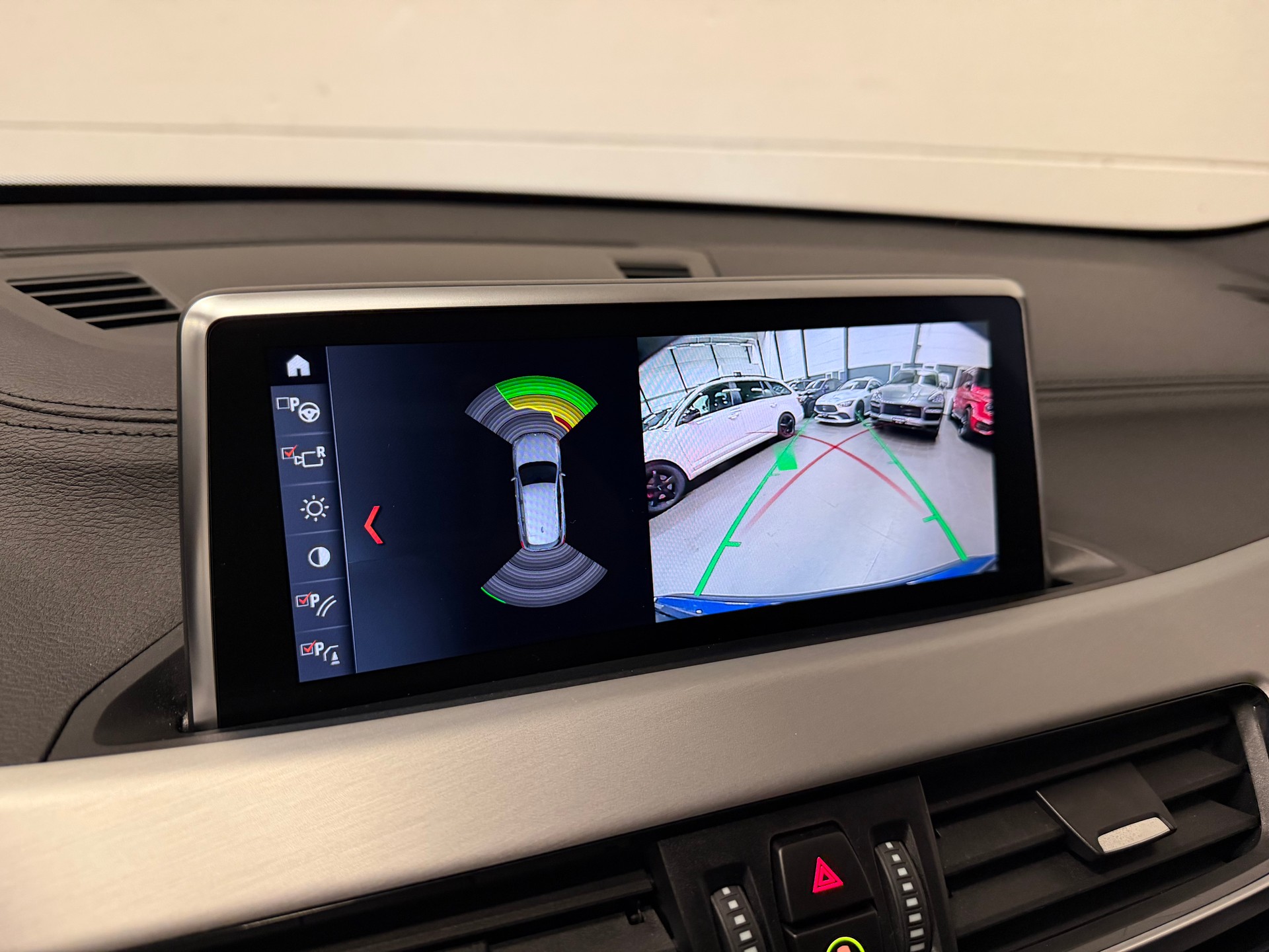 BMW X1 xDrive 18d Sport Line Steptronic-image-25