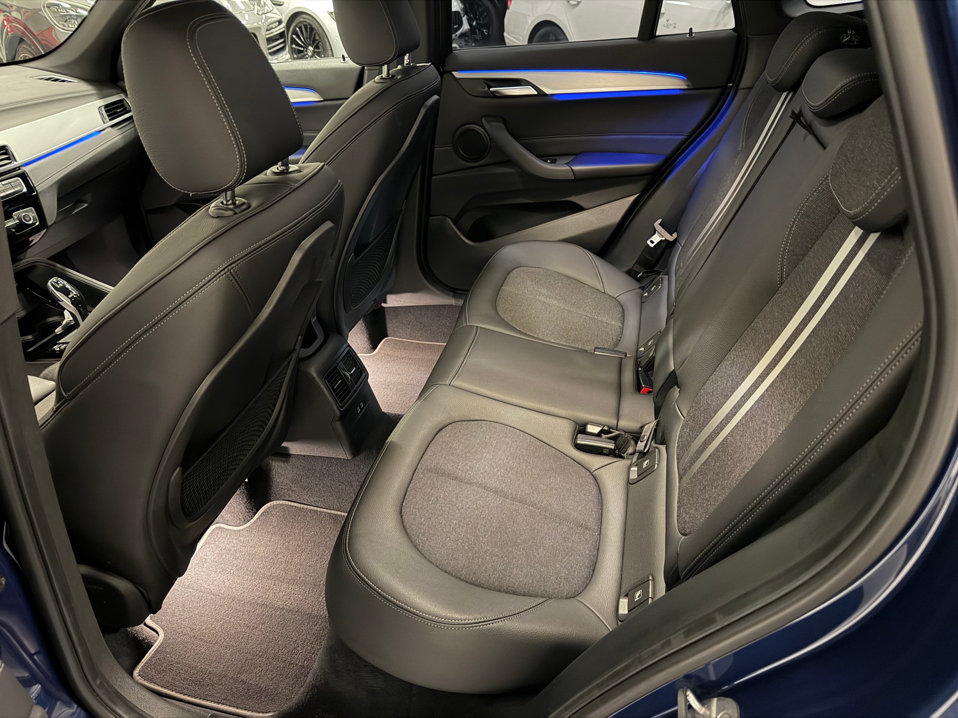 BMW X1 xDrive 18d Sport Line Steptronic-image-21