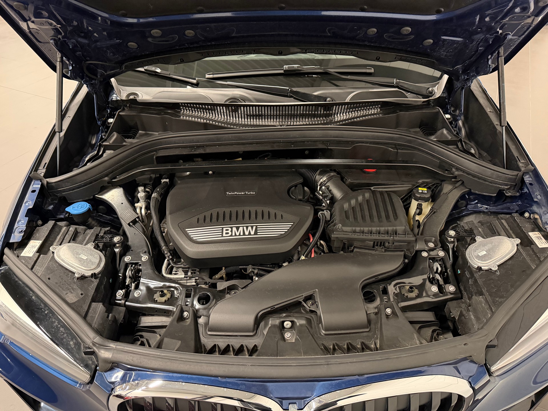 BMW X1 xDrive 18d Sport Line Steptronic-image-27