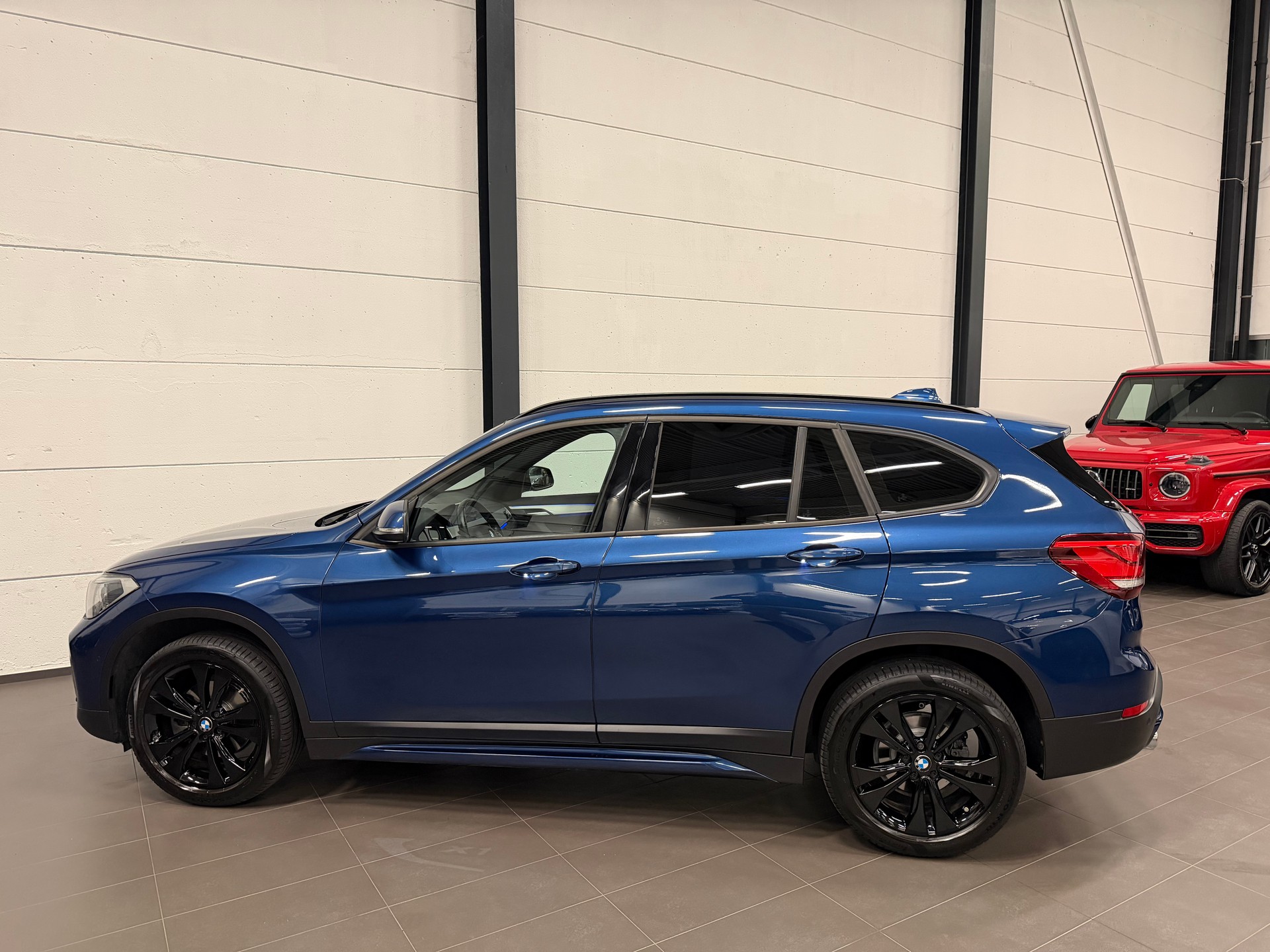 BMW X1 xDrive 18d Sport Line Steptronic-image-11