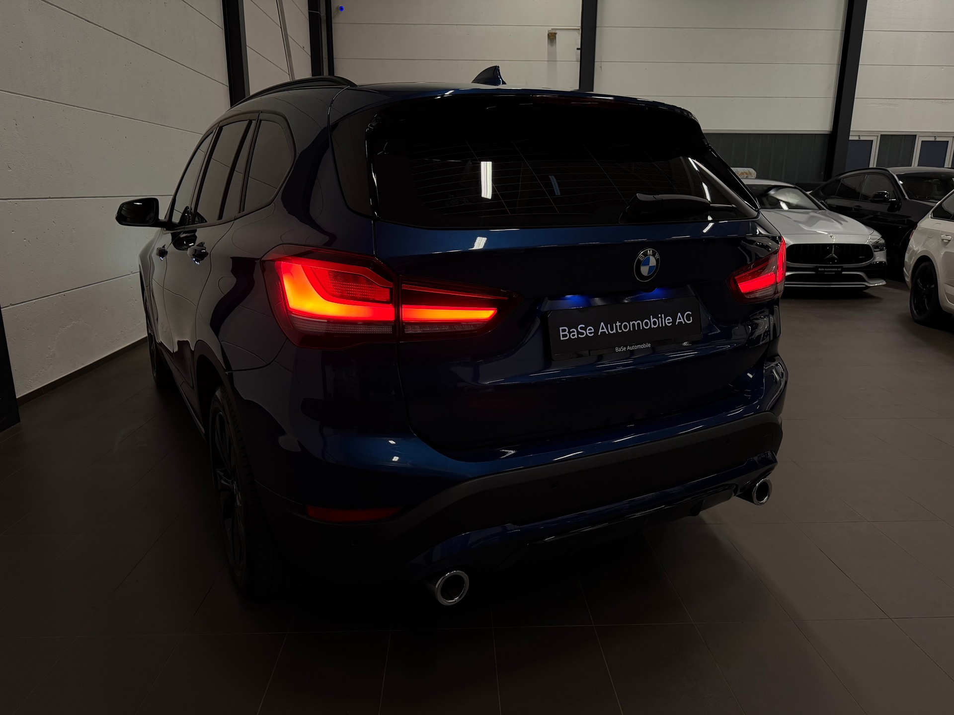 BMW X1 xDrive 18d Sport Line Steptronic-image-15