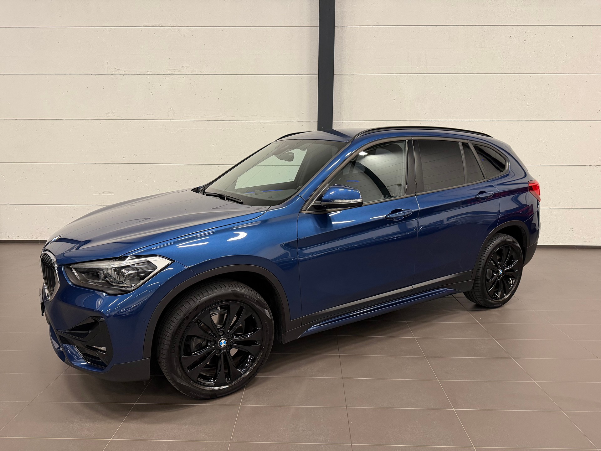 BMW X1 xDrive 18d Sport Line Steptronic-image-2