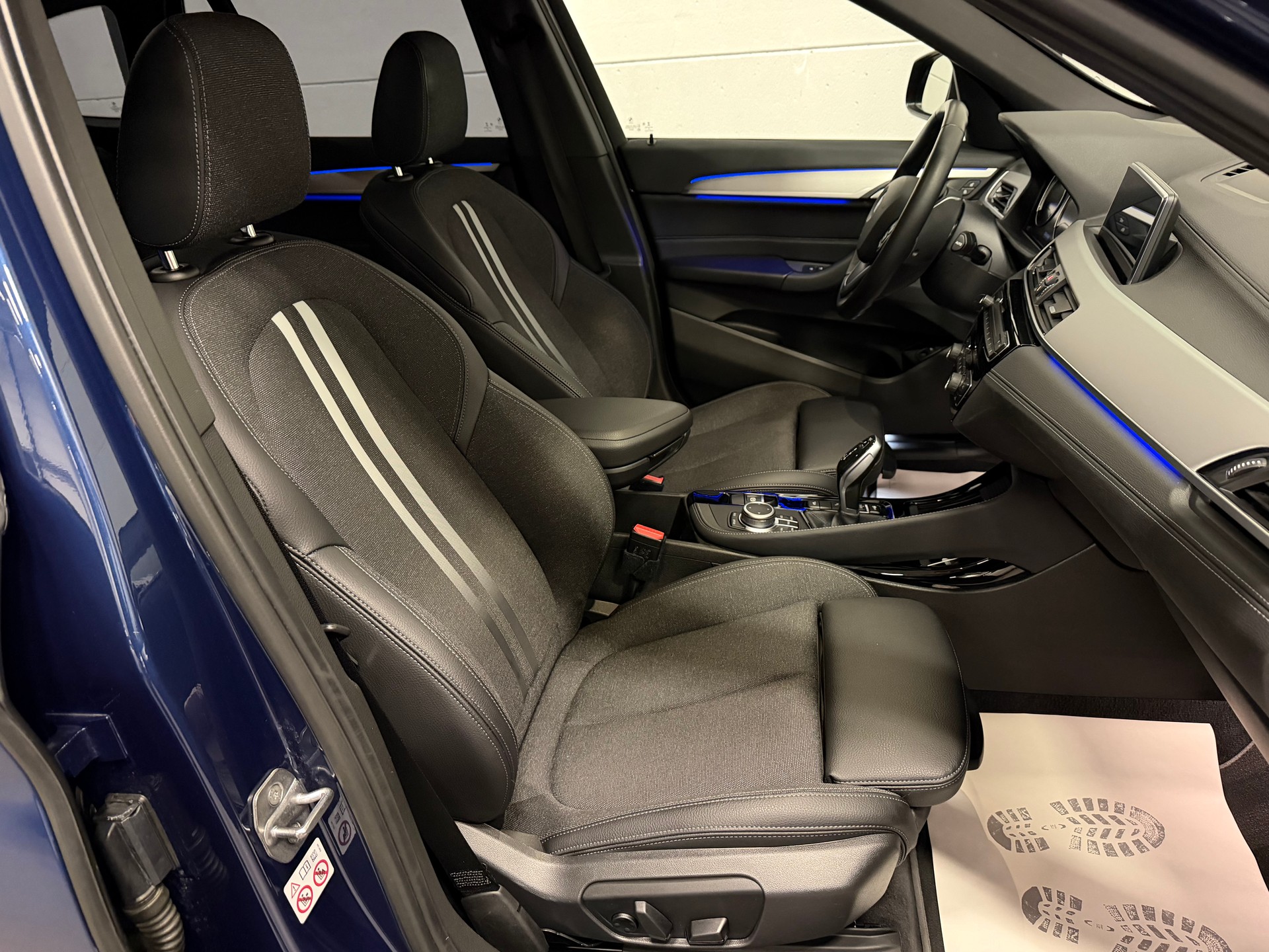 BMW X1 xDrive 18d Sport Line Steptronic-image-19