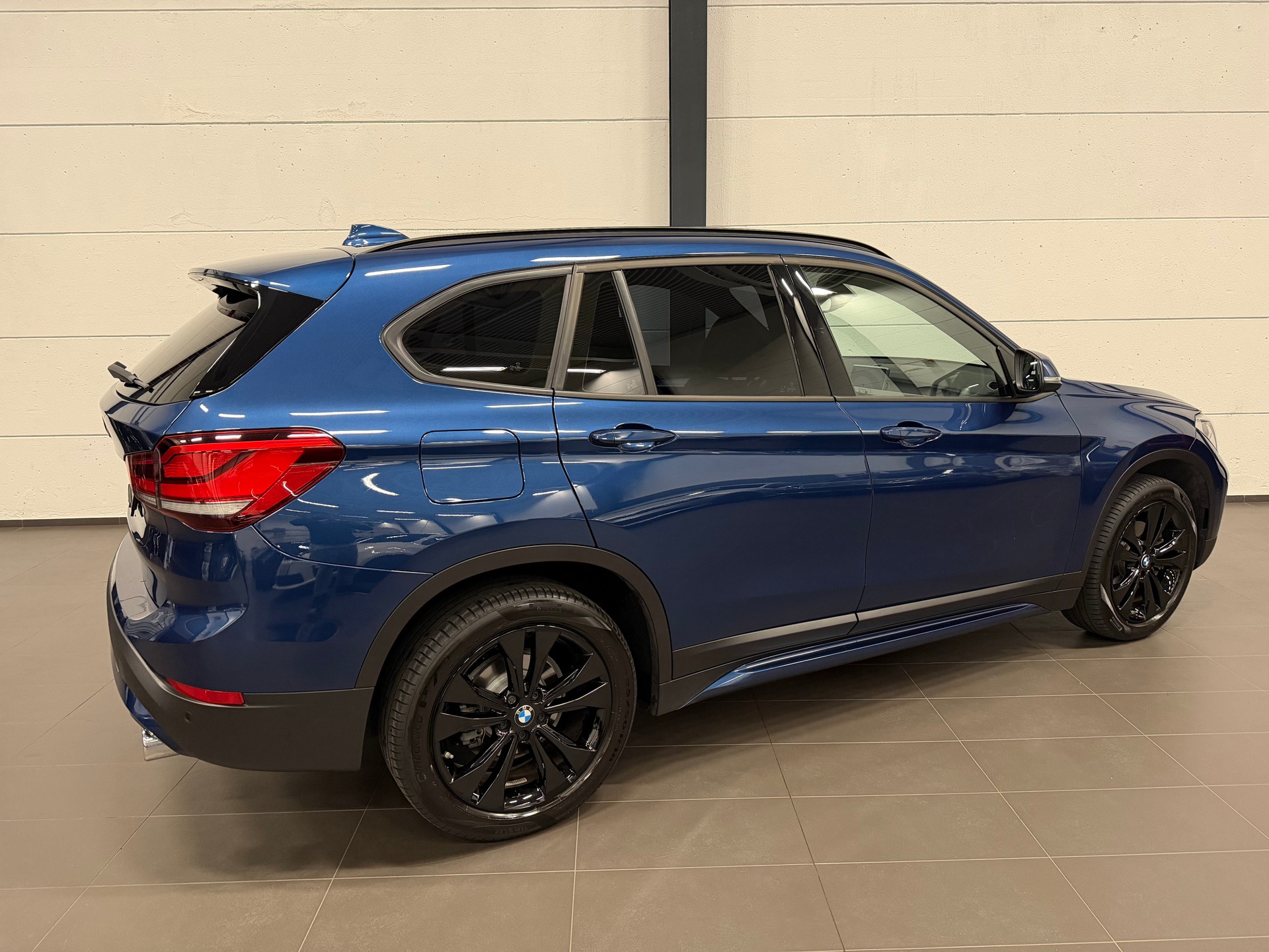 BMW X1 xDrive 18d Sport Line Steptronic-image-10