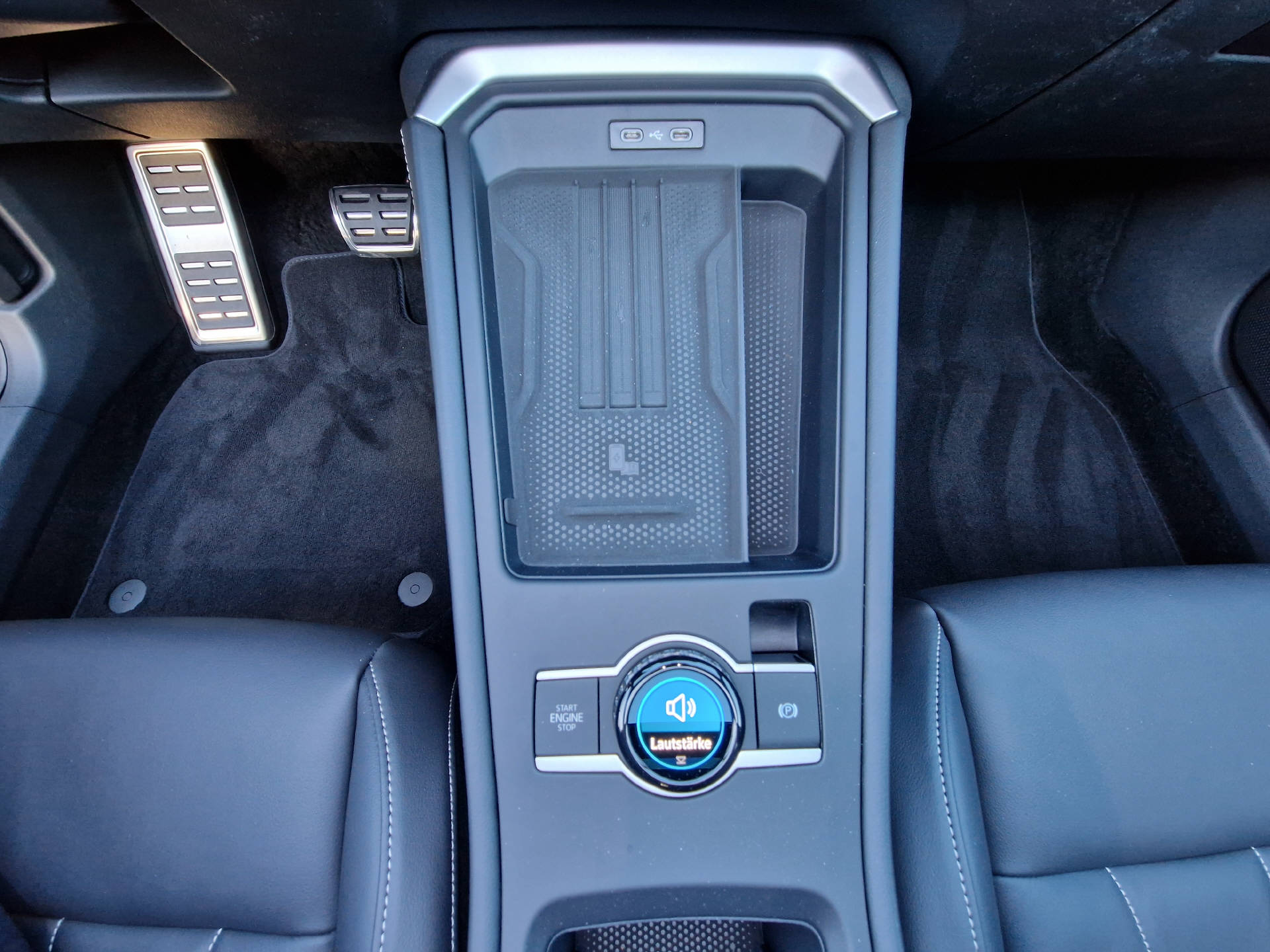 VW T-Roc 1.5 eTSI R-Line DSG-image-19