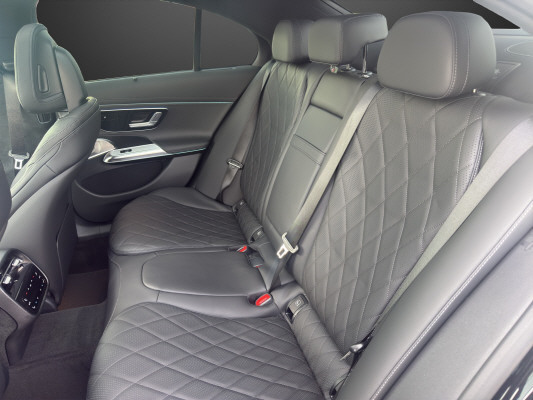 MERCEDES-BENZ E 220 d 4Matic-image-9