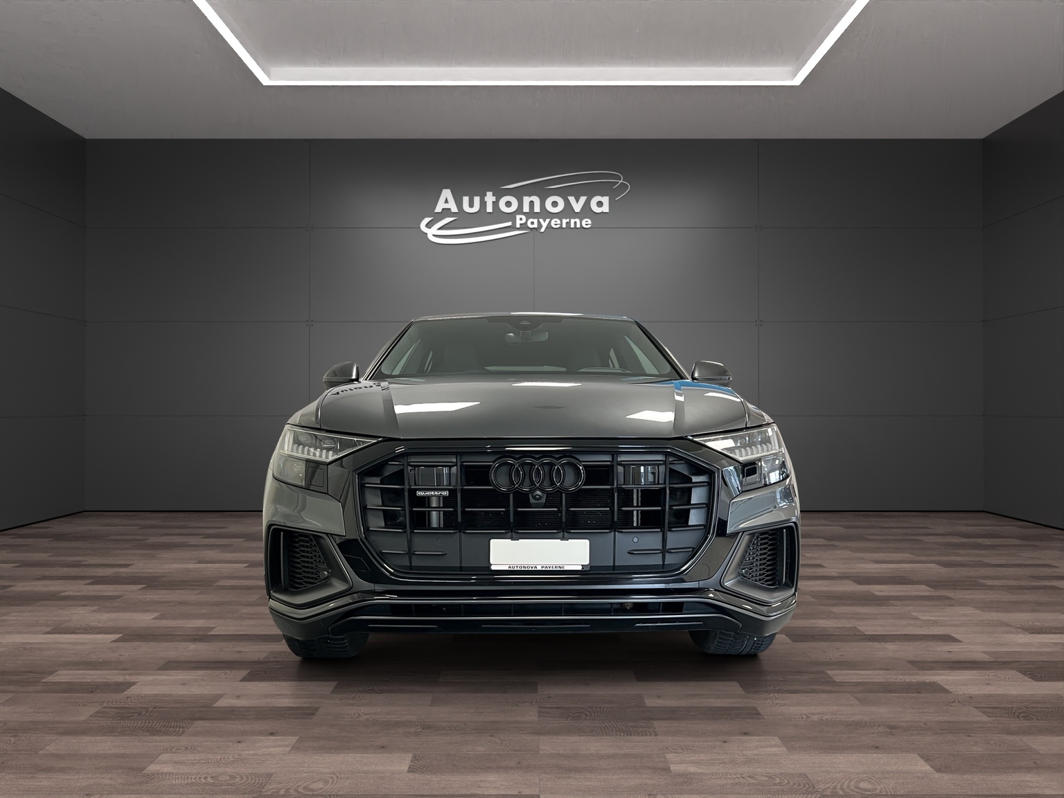 AUDI Q8 55 TFSI quattro tiptronic-image-1