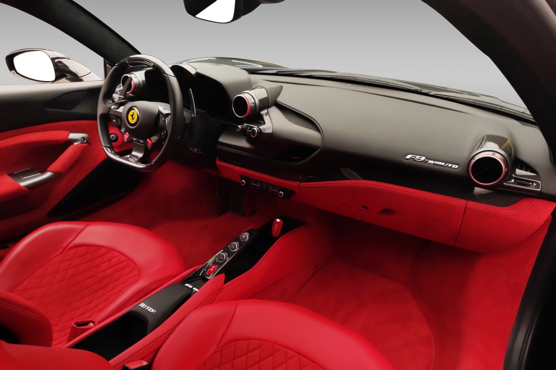 FERRARI F8 Tributo-image-11