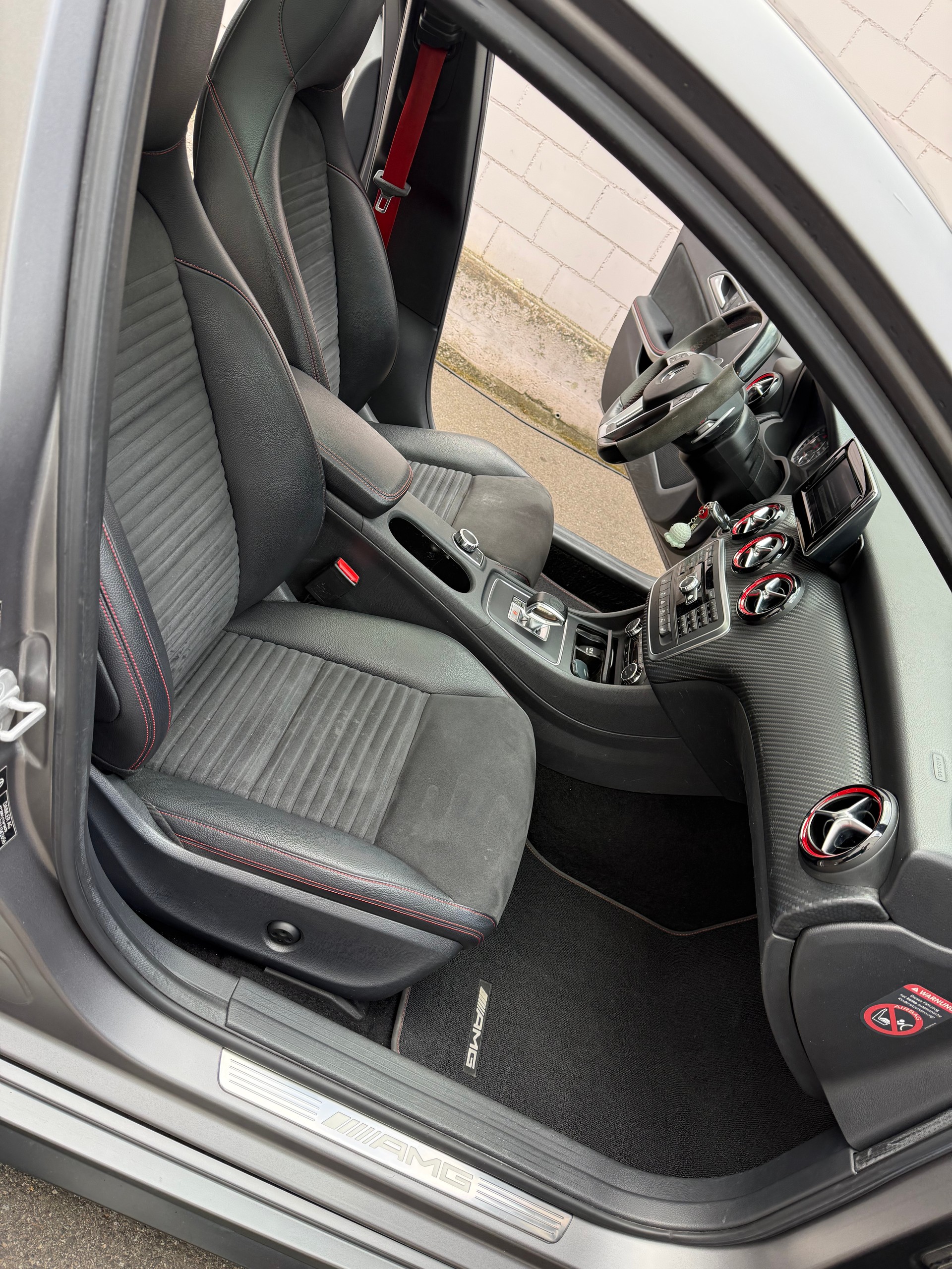 MERCEDES-BENZ A 45 AMG 4Matic Speedshift 7G-DCT-image-5
