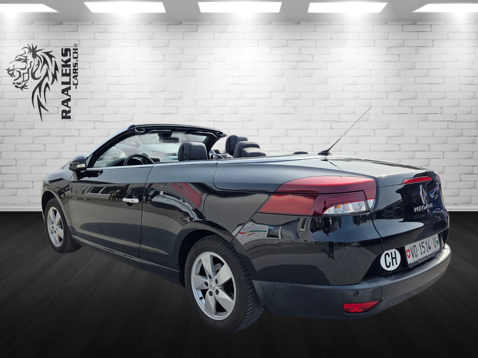 RENAULT Mégane CC 1.4 16V Turbo Dynamique-image-3