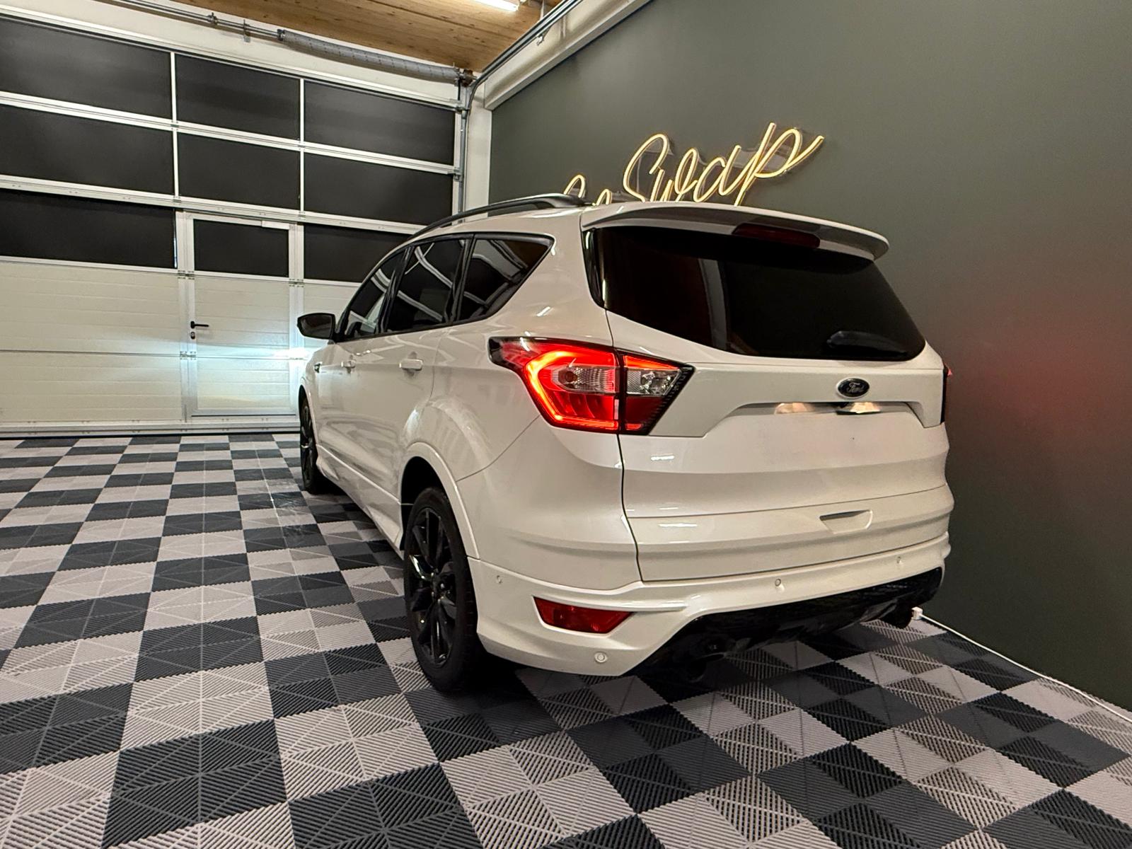 FORD Kuga 2.0 TDCi ST Line High 4WD PowerShift-image-3