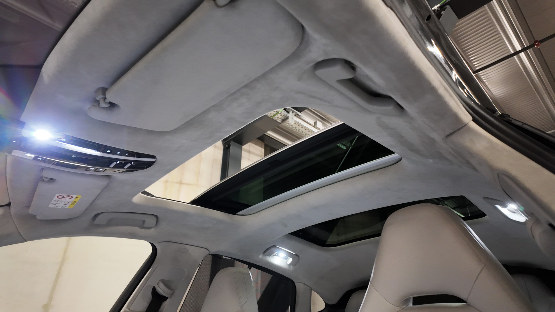 PORSCHE Panamera Turbo PDK | Vollaustattung | Leder Kreide | Massage | Sportchrono | Burmester | Nachsichtassist | 360•-image-13