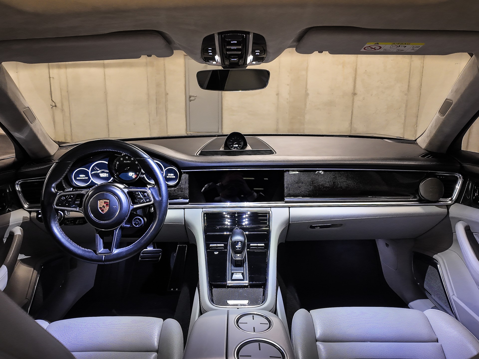 PORSCHE Panamera Turbo PDK | Vollaustattung | Leder Kreide | Massage | Sportchrono | Burmester | Nachsichtassist | 360•-image-8