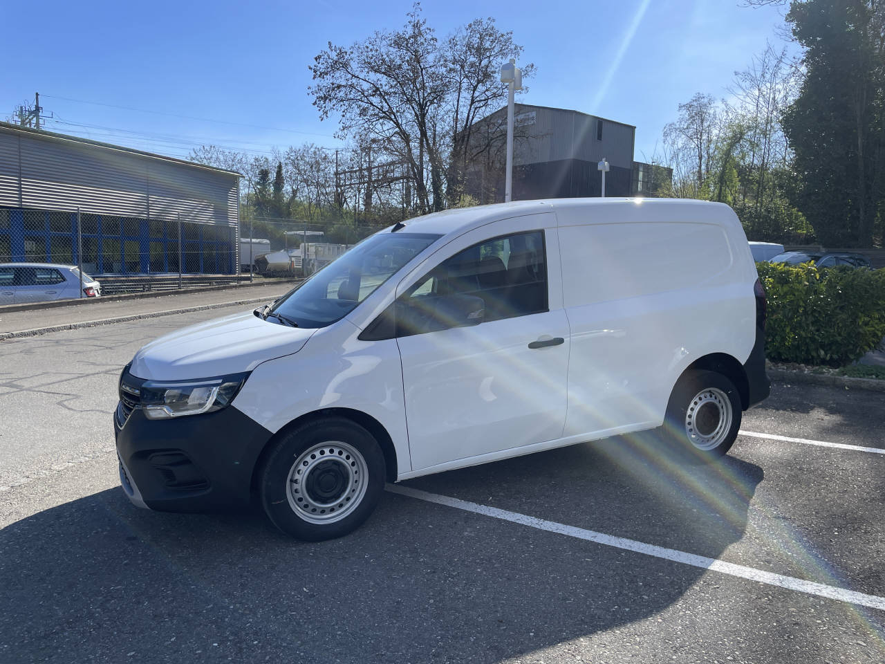 RENAULT Kangoo Van 1.3 TCe Extra-image-2