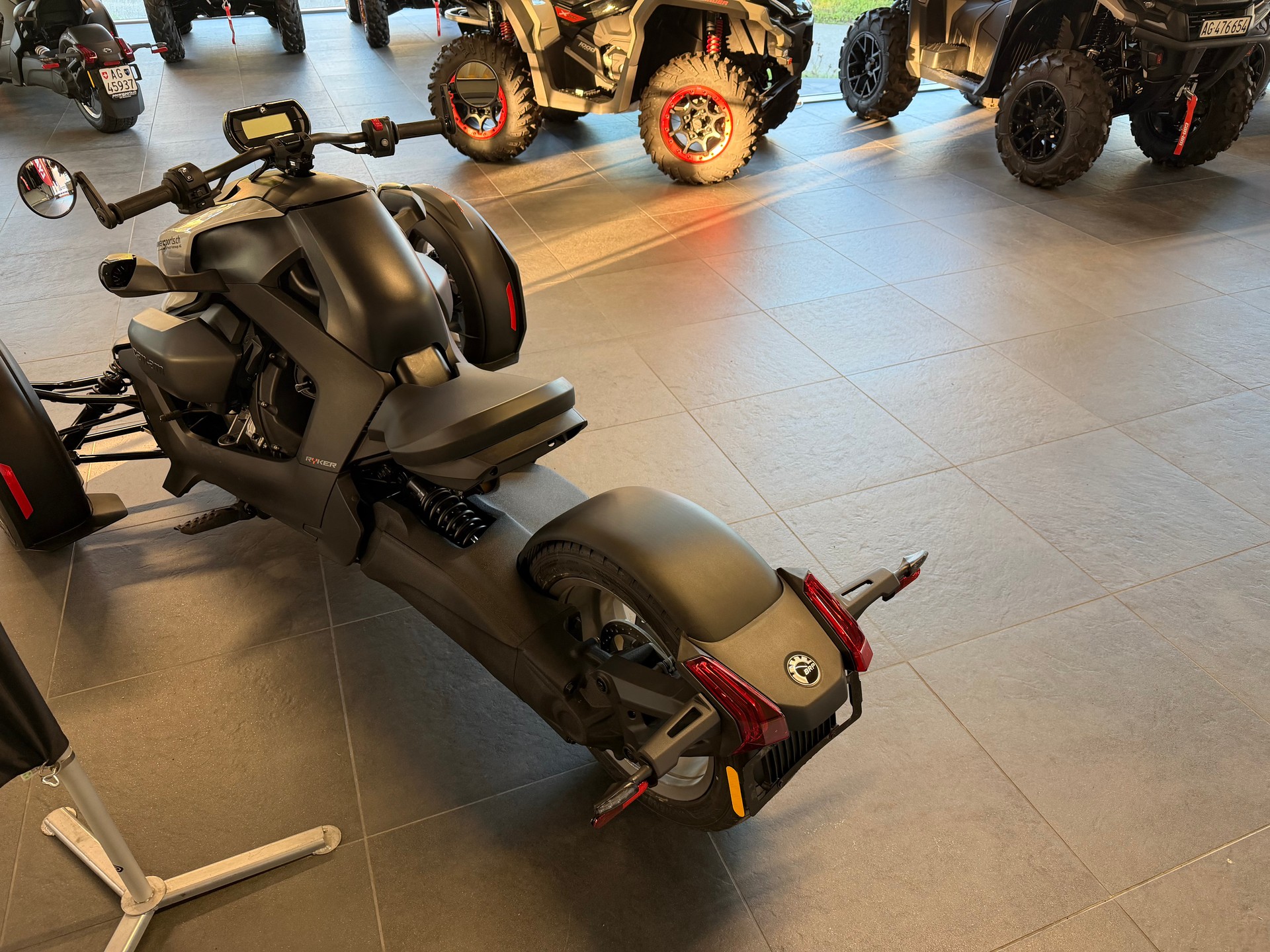CAN-AM Ryker Ace 600-showroom-element-3